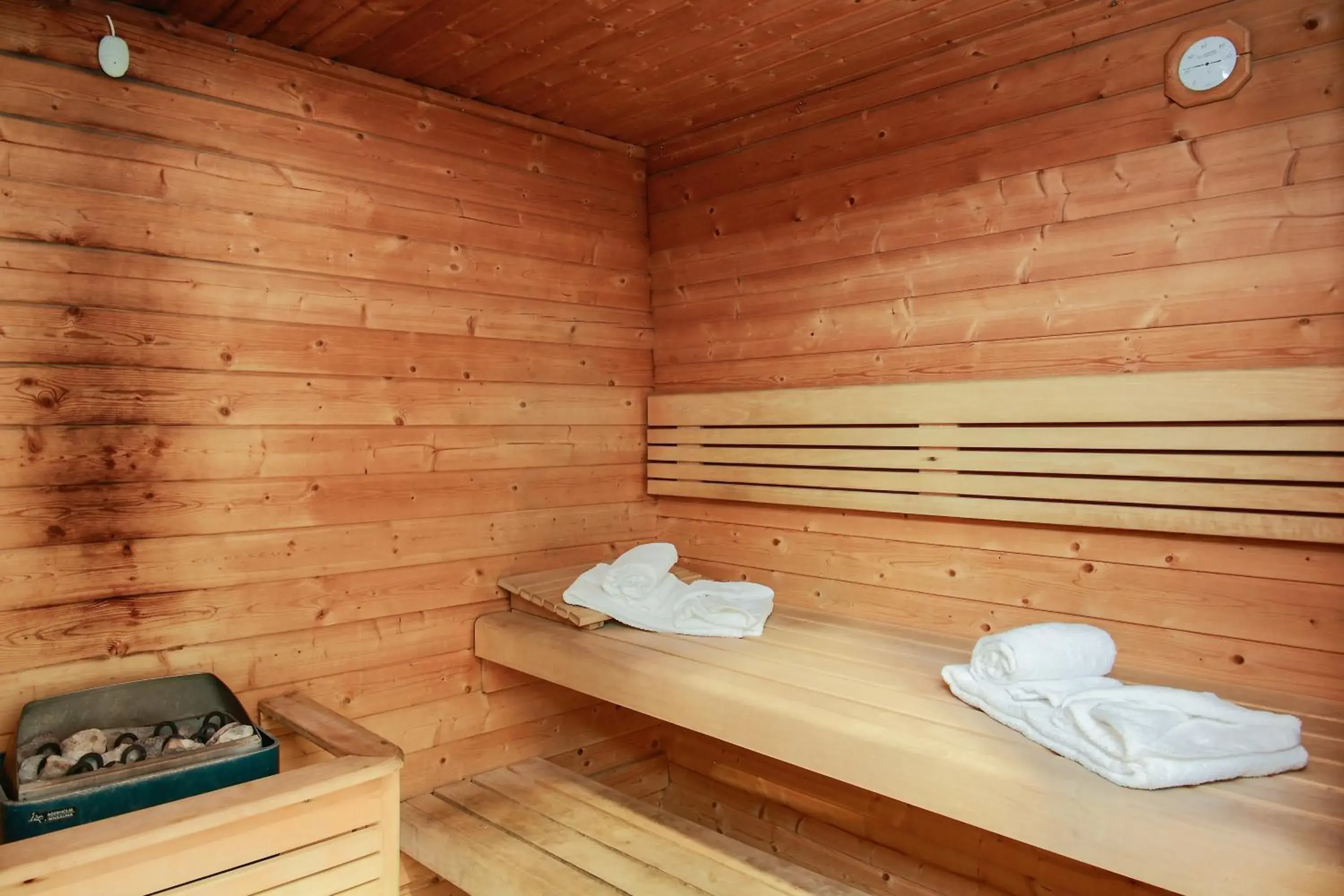 Sauna, Bed in Appart'City Confort Toulouse Purpan Sauna, Bed in Appart'City Confort Toulouse Purpan