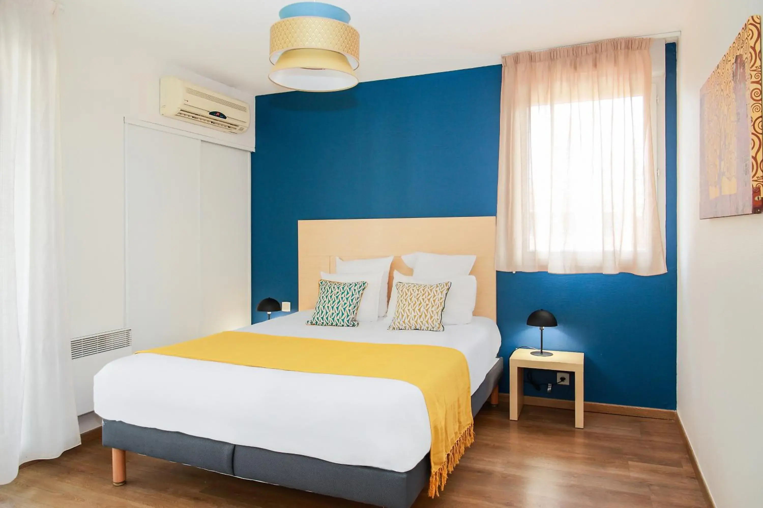 Bed in Appart'City Confort Toulouse Purpan Bed in Appart'City Confort Toulouse Purpan