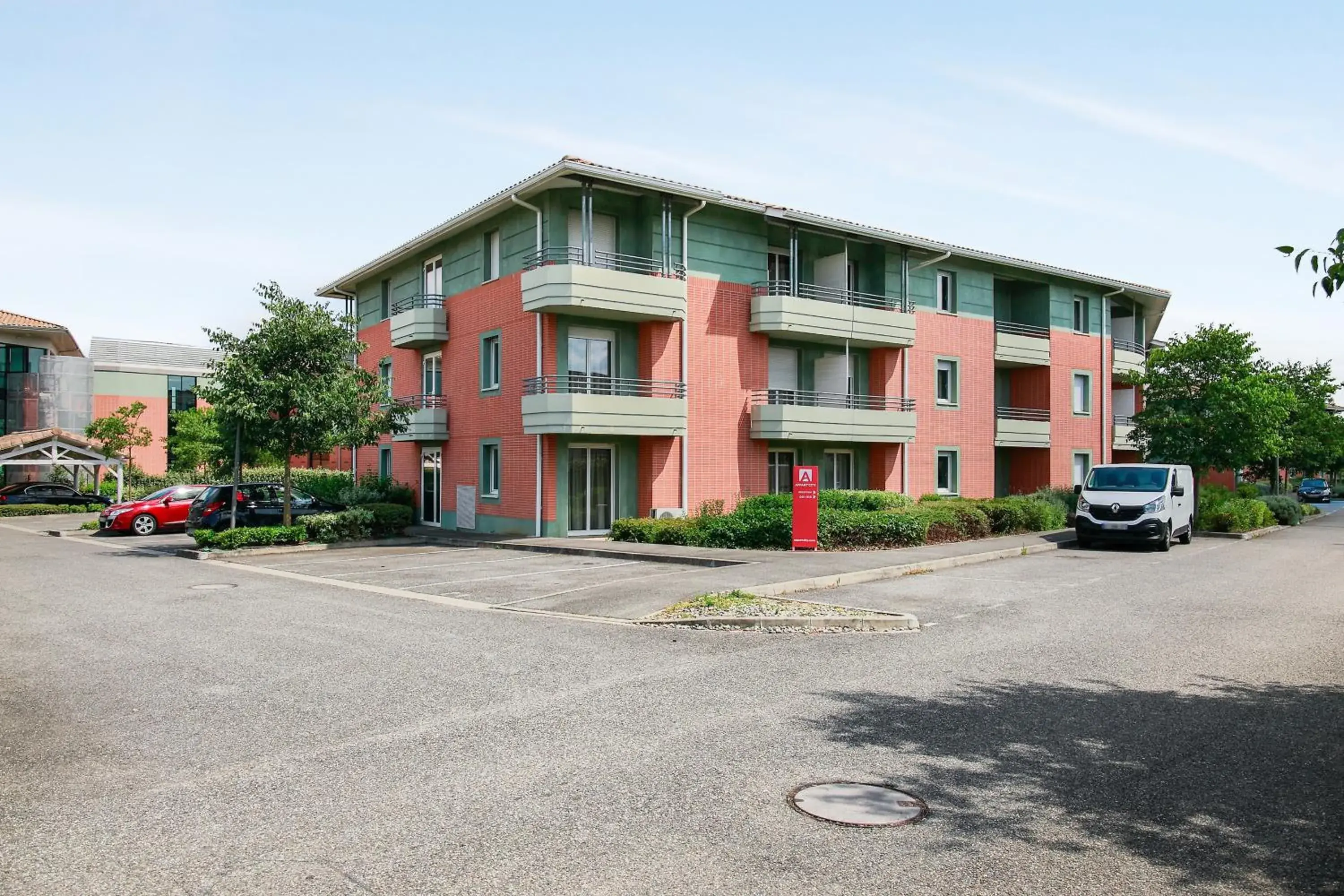 Property building in Appart'City Confort Toulouse Purpan Property building in Appart'City Confort Toulouse Purpan