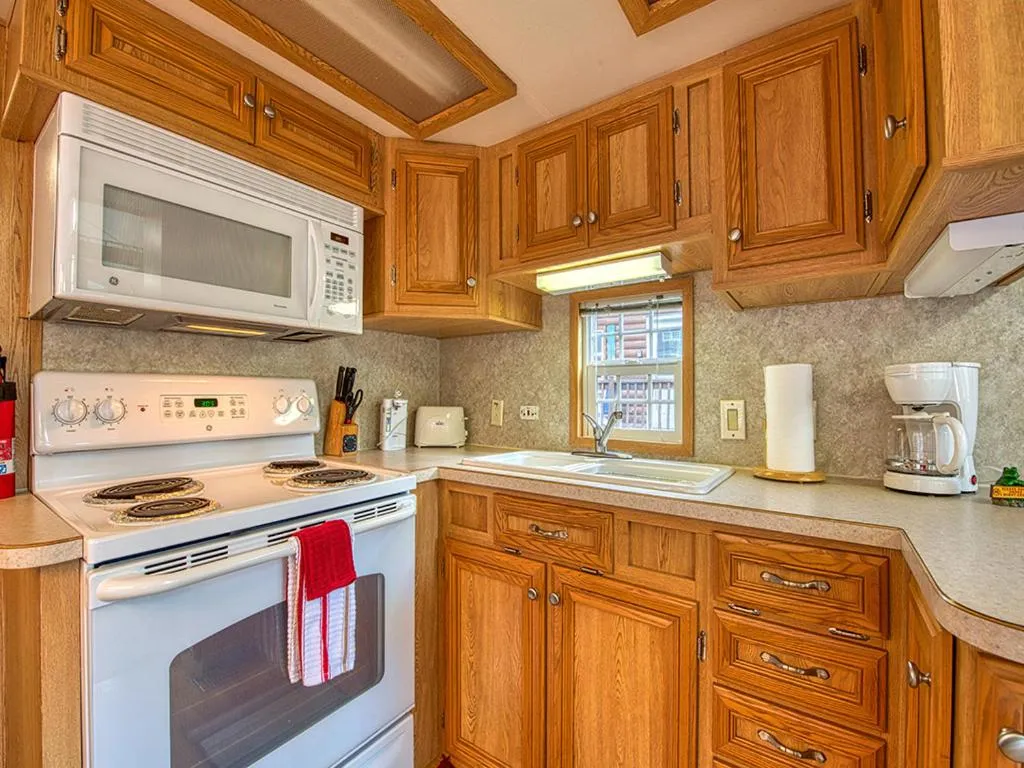 Bedroom in Maggie Valley Cabin Rentals