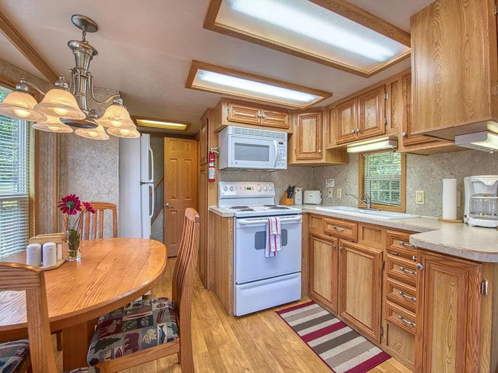 Bedroom in Maggie Valley Cabin Rentals