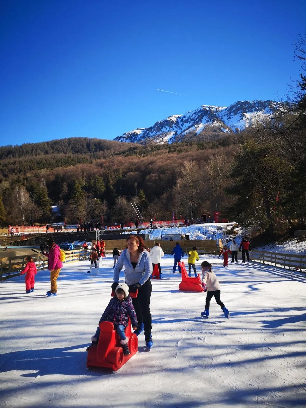 Winter in Hôtel Espace Montclar