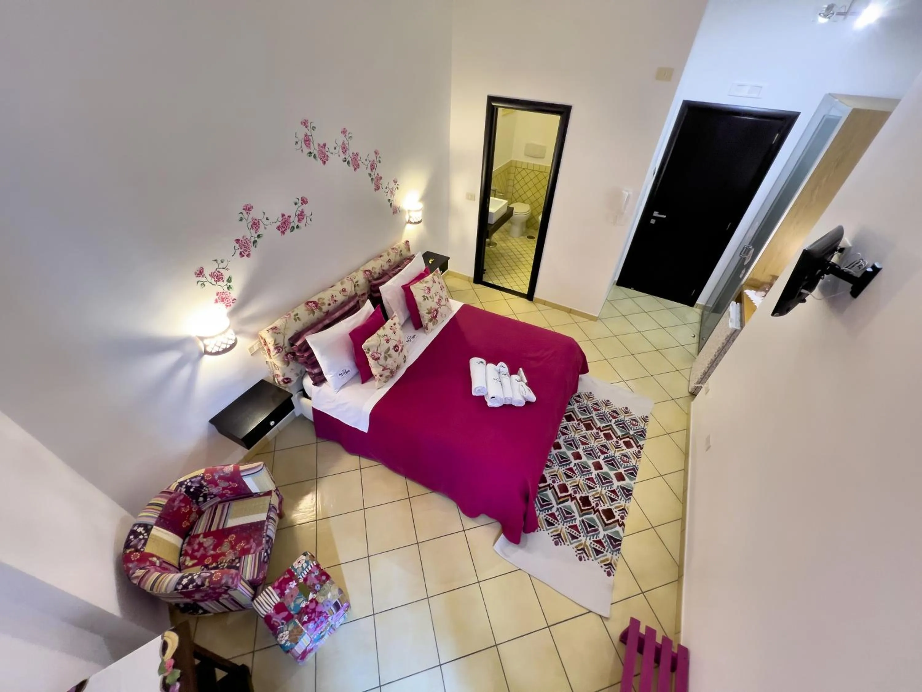 Bed in Due Relais - Panoramic Sea View Suites