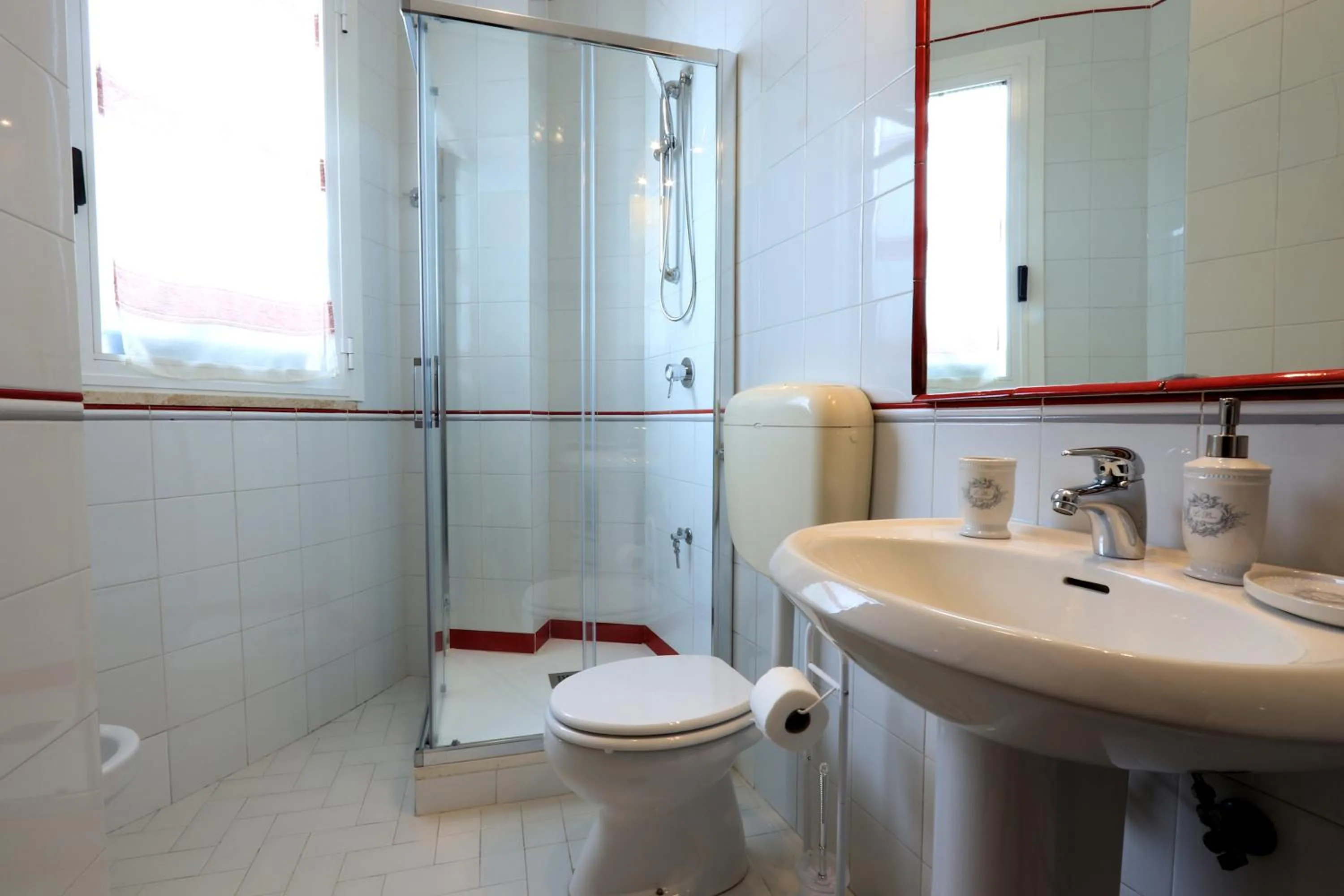 Bathroom in Due Relais - Panoramic Sea View Suites