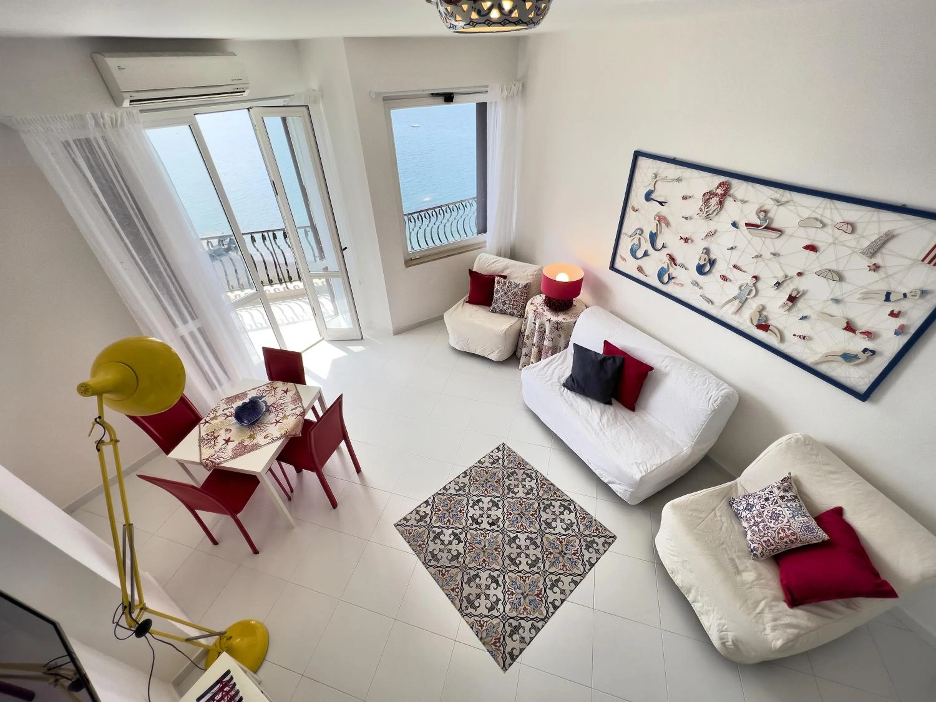 Seating area in Due Relais - Panoramic Sea View Suites