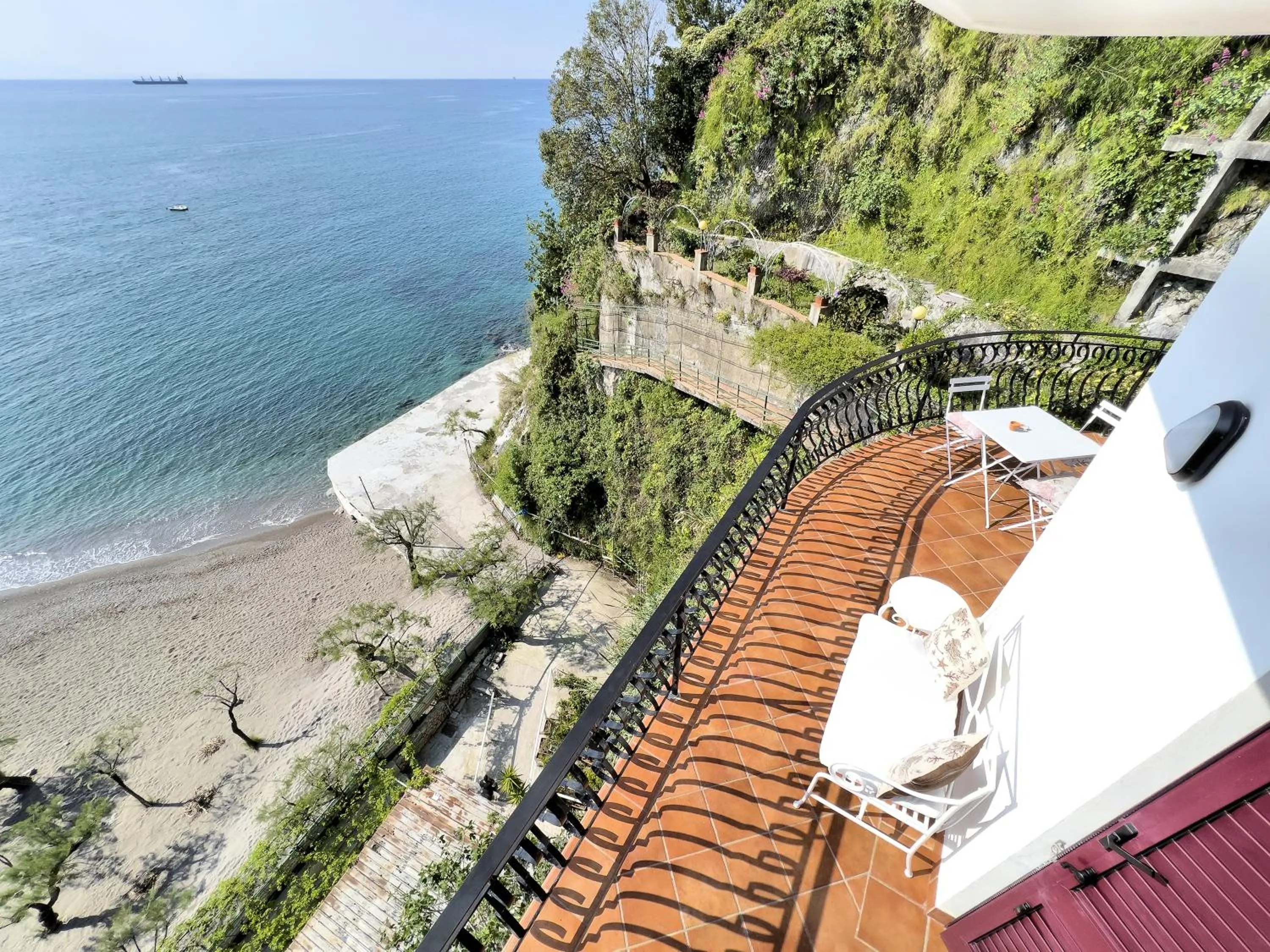 Bird's eye view in Due Relais - Panoramic Sea View Suites