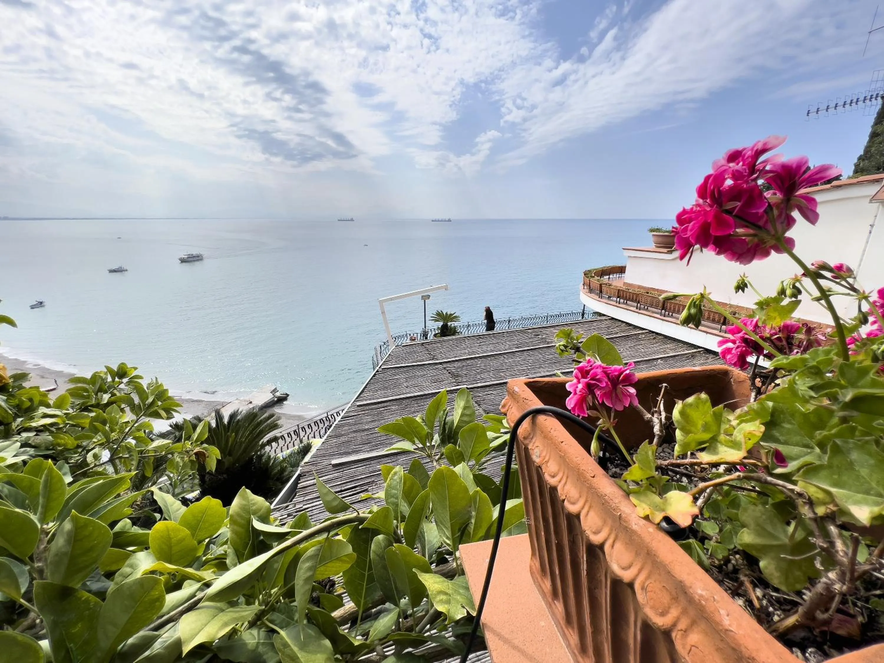 Sea view in Due Relais - Panoramic Sea View Suites