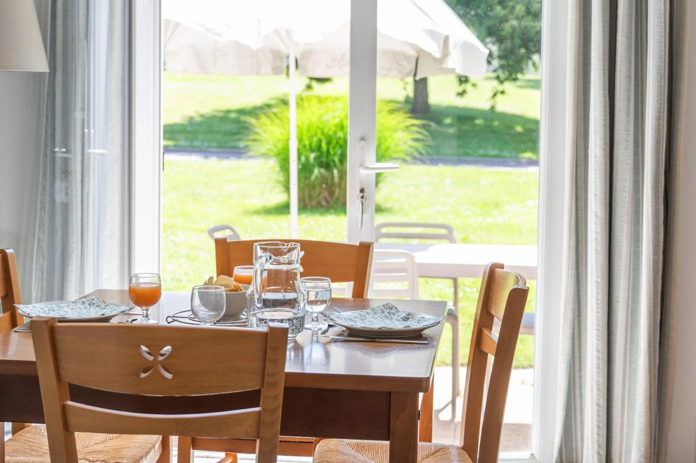 Dining area in Résidence Odalys Horizon Morgat