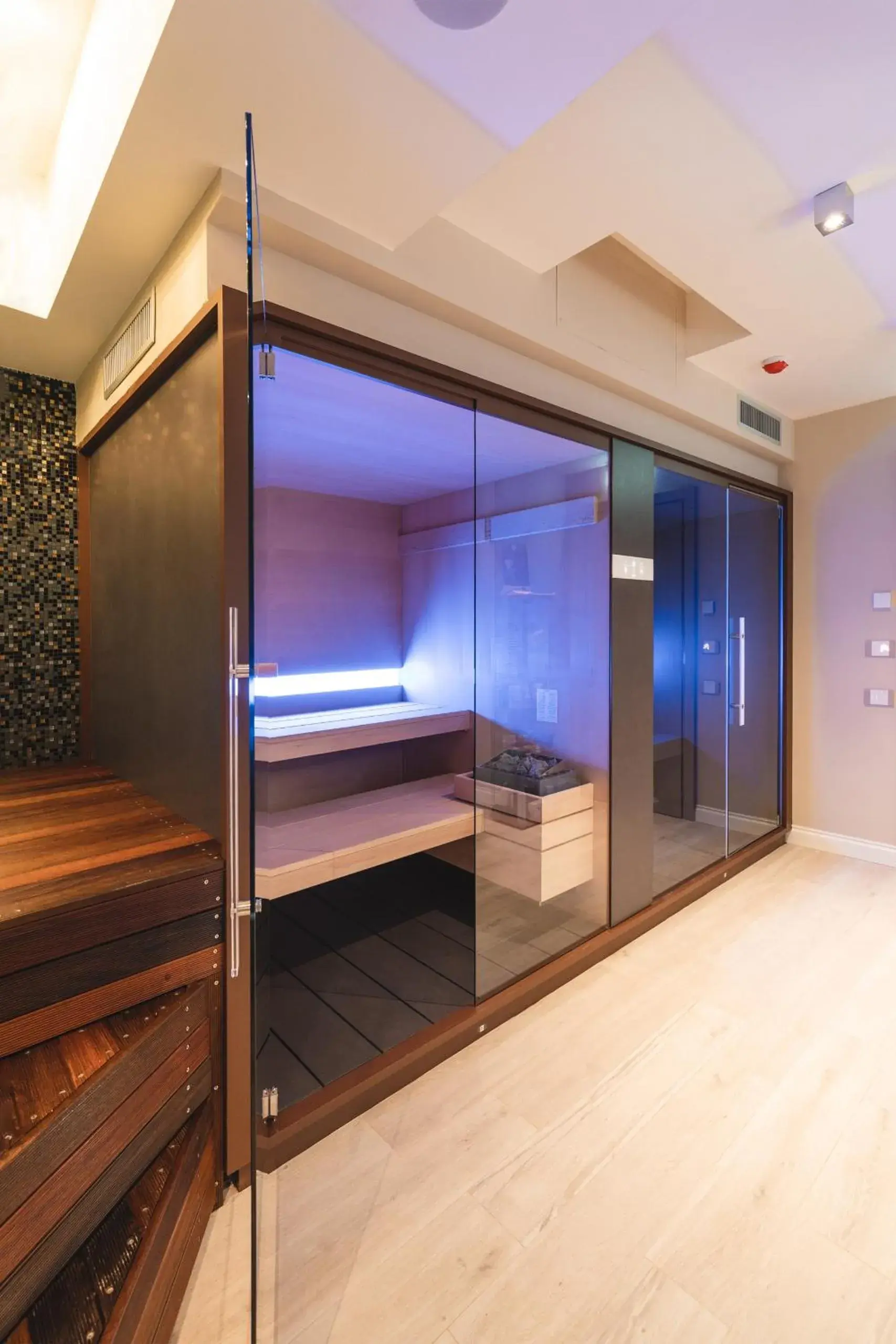 Spa and wellness centre/facilities, Bed in Hotel Brasil