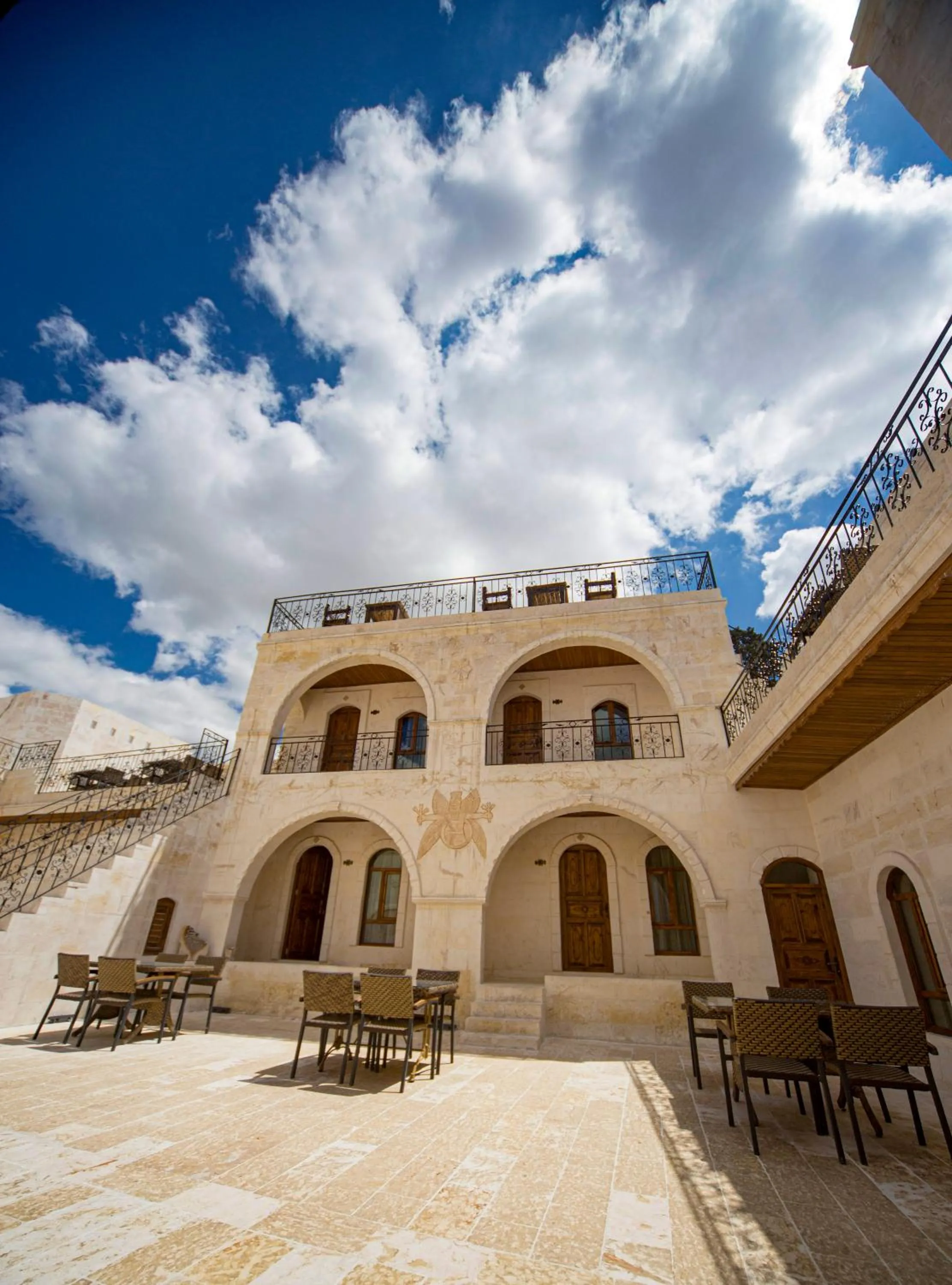 PALMYRA BOUTIQUE HOTEL