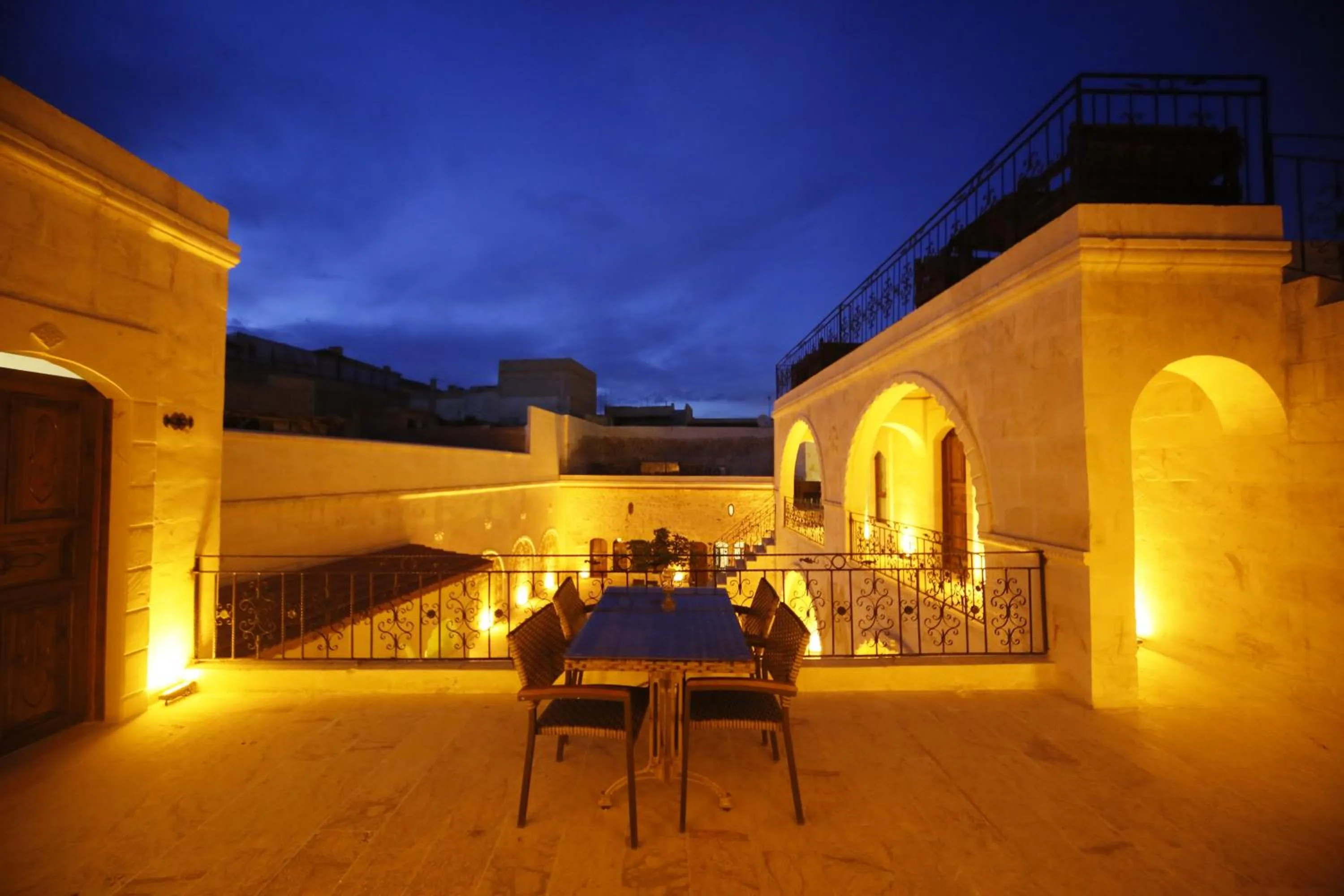 PALMYRA BOUTIQUE HOTEL