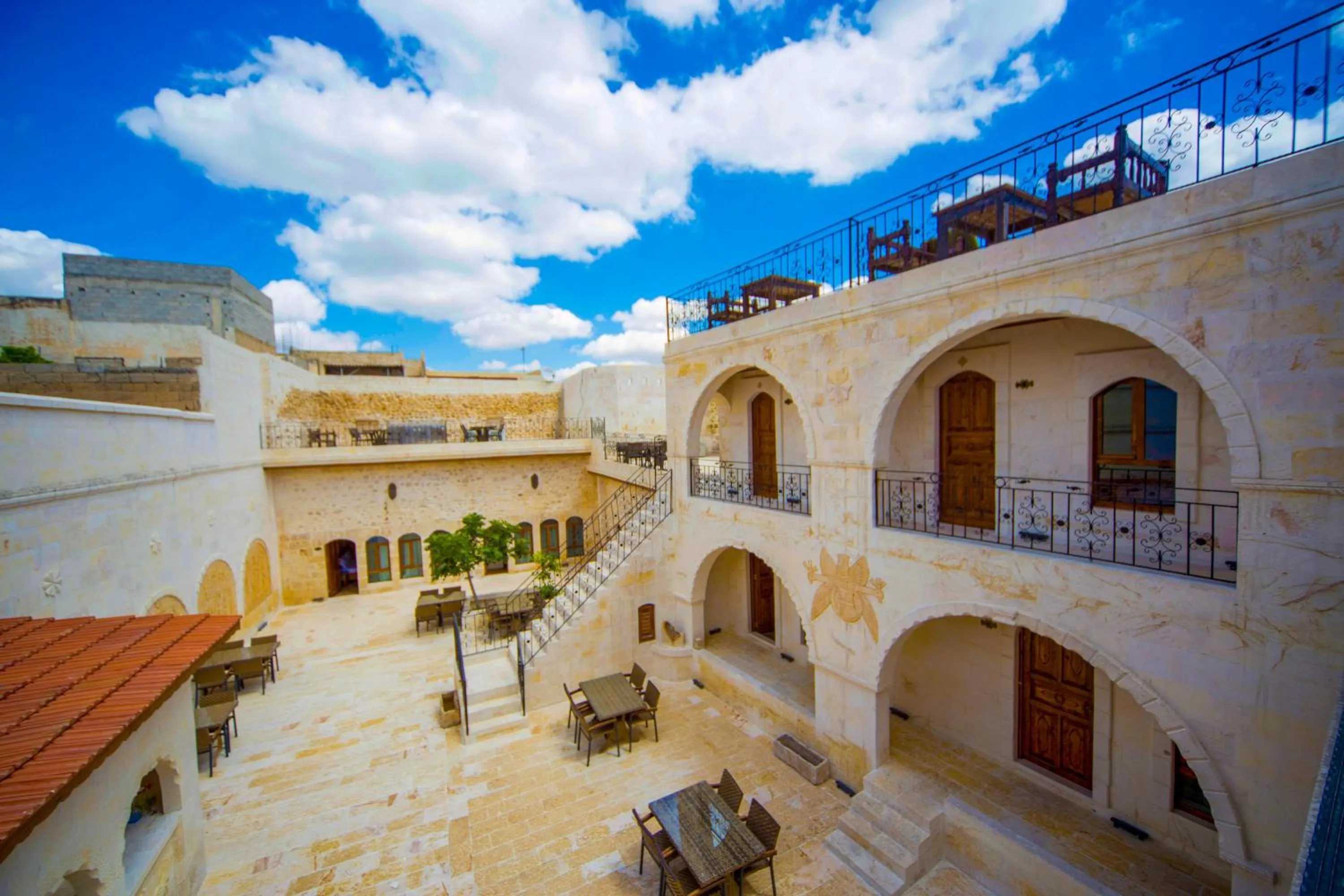 PALMYRA BOUTIQUE HOTEL