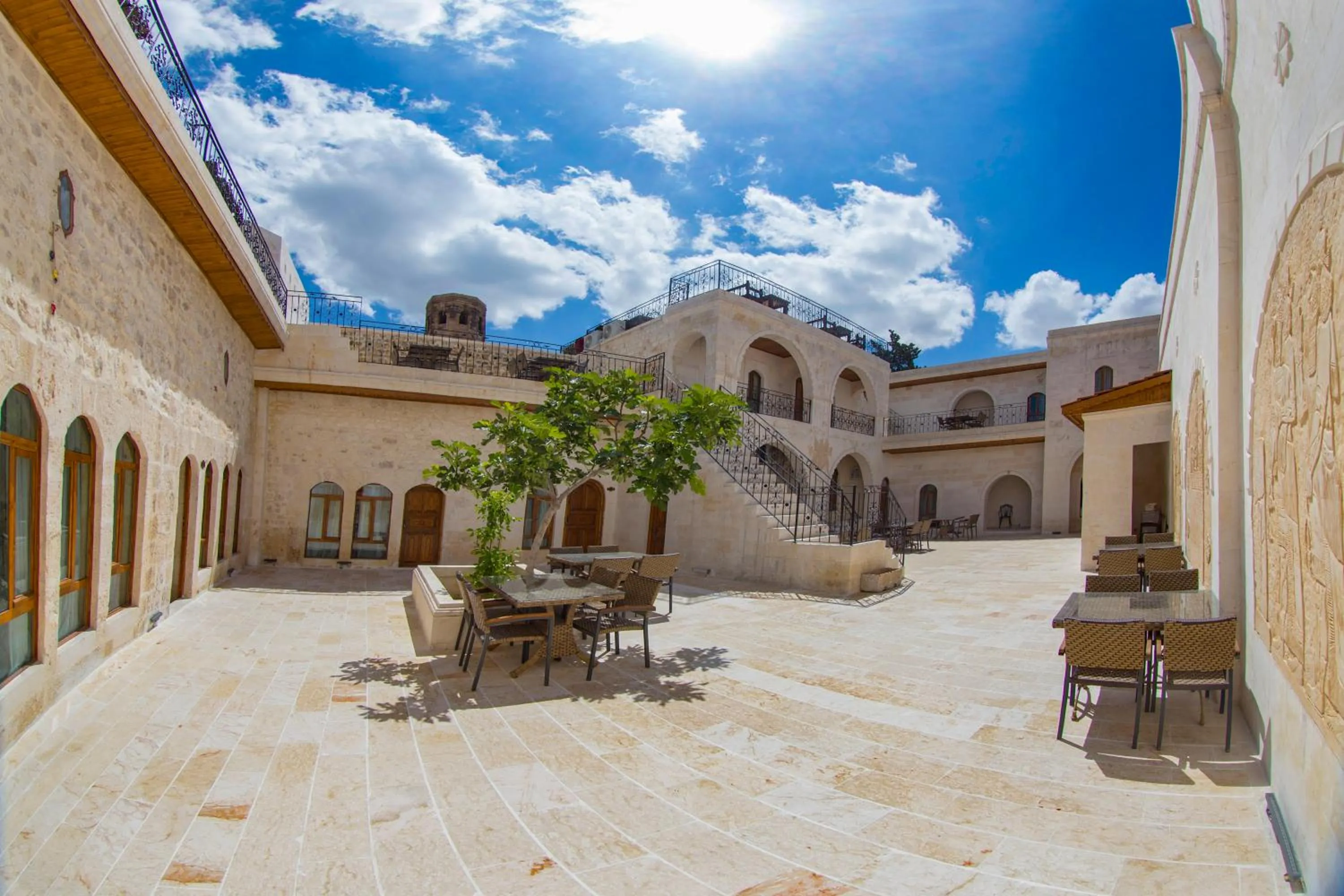 PALMYRA BOUTIQUE HOTEL