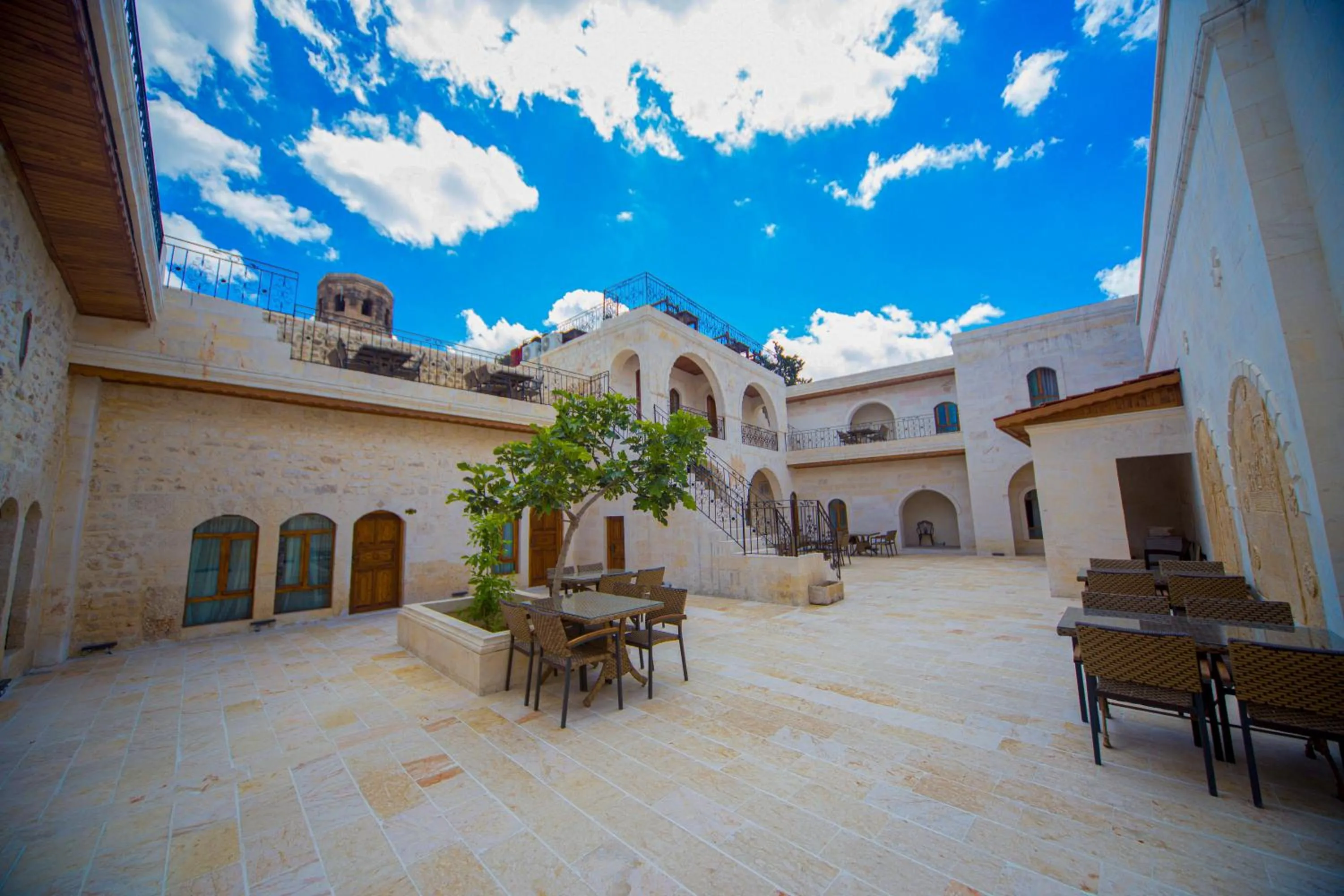 PALMYRA BOUTIQUE HOTEL