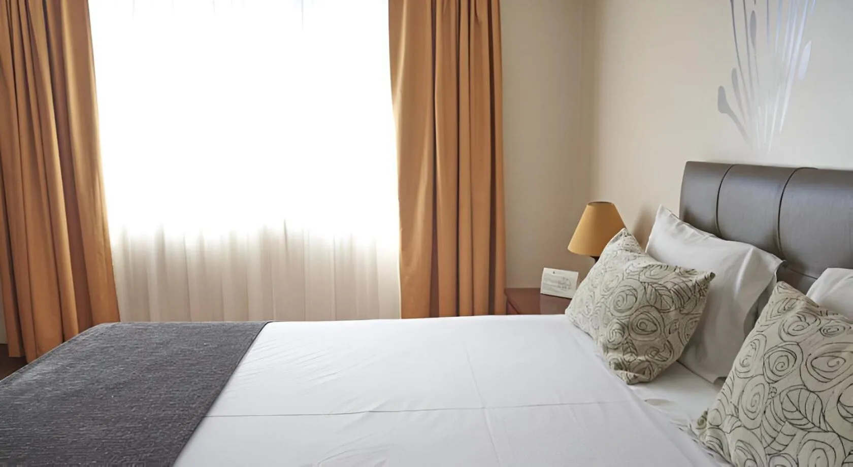 Bed in Embassy Quito