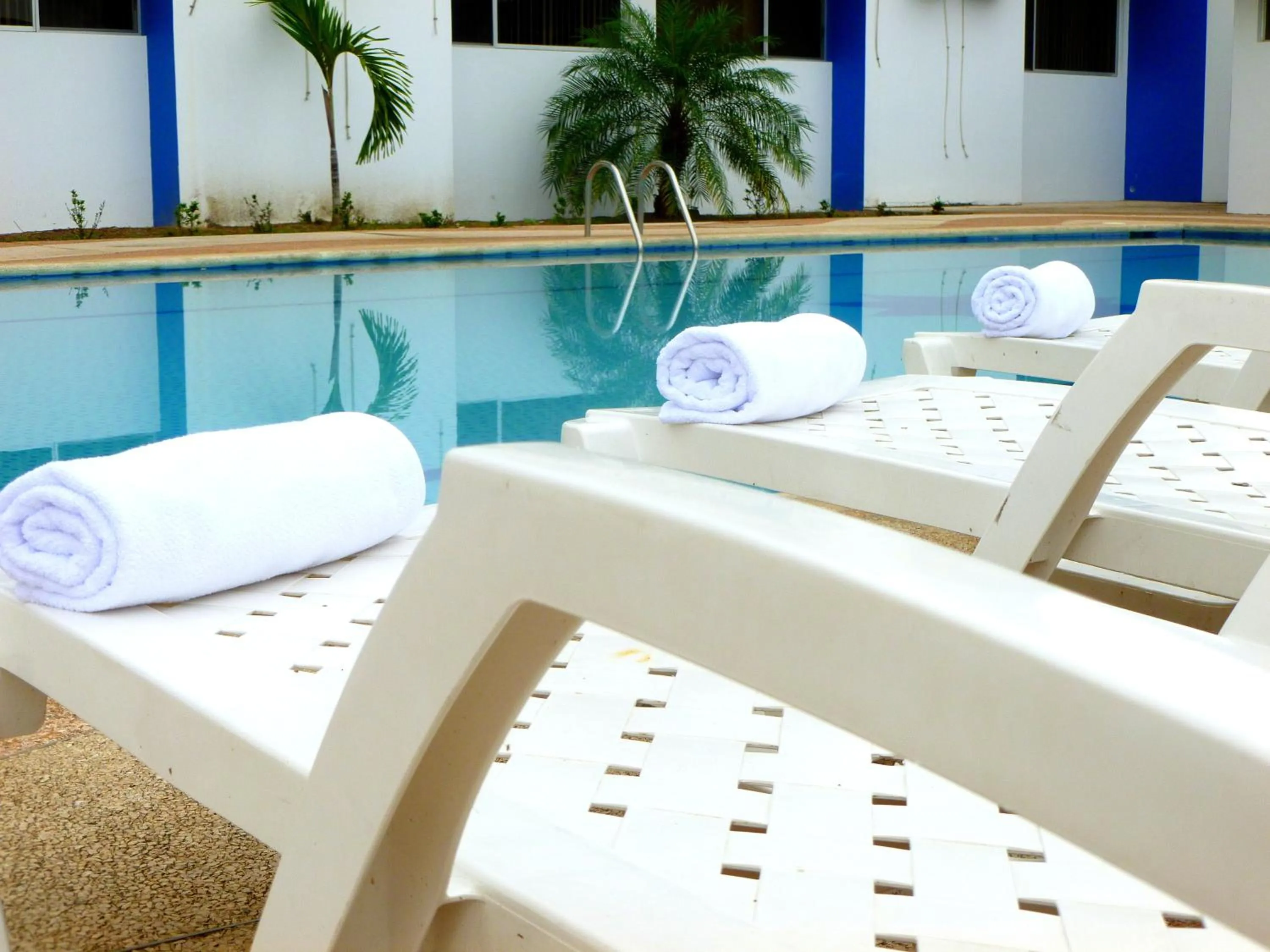 Swimming pool in Costa Paraiso