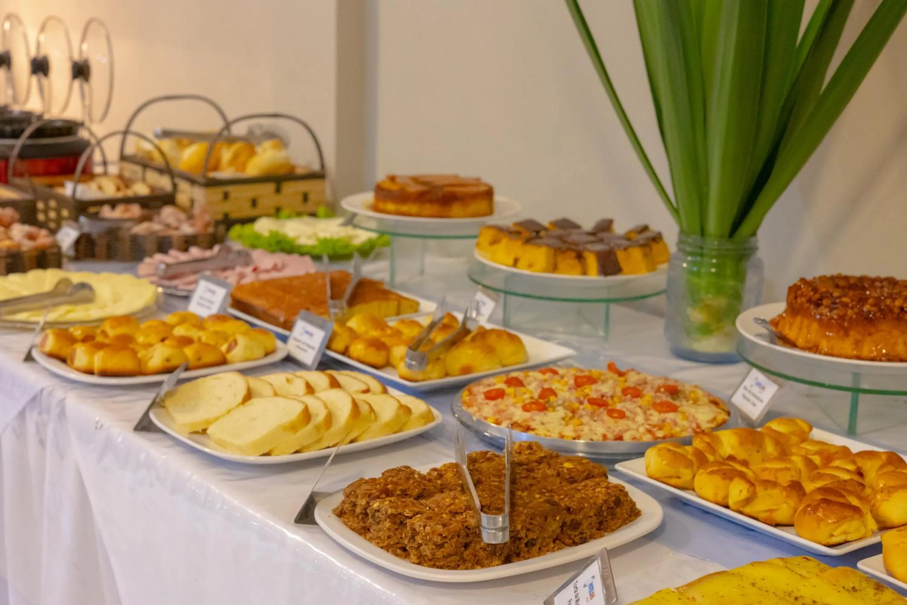 Food and drinks in Hotel BHS