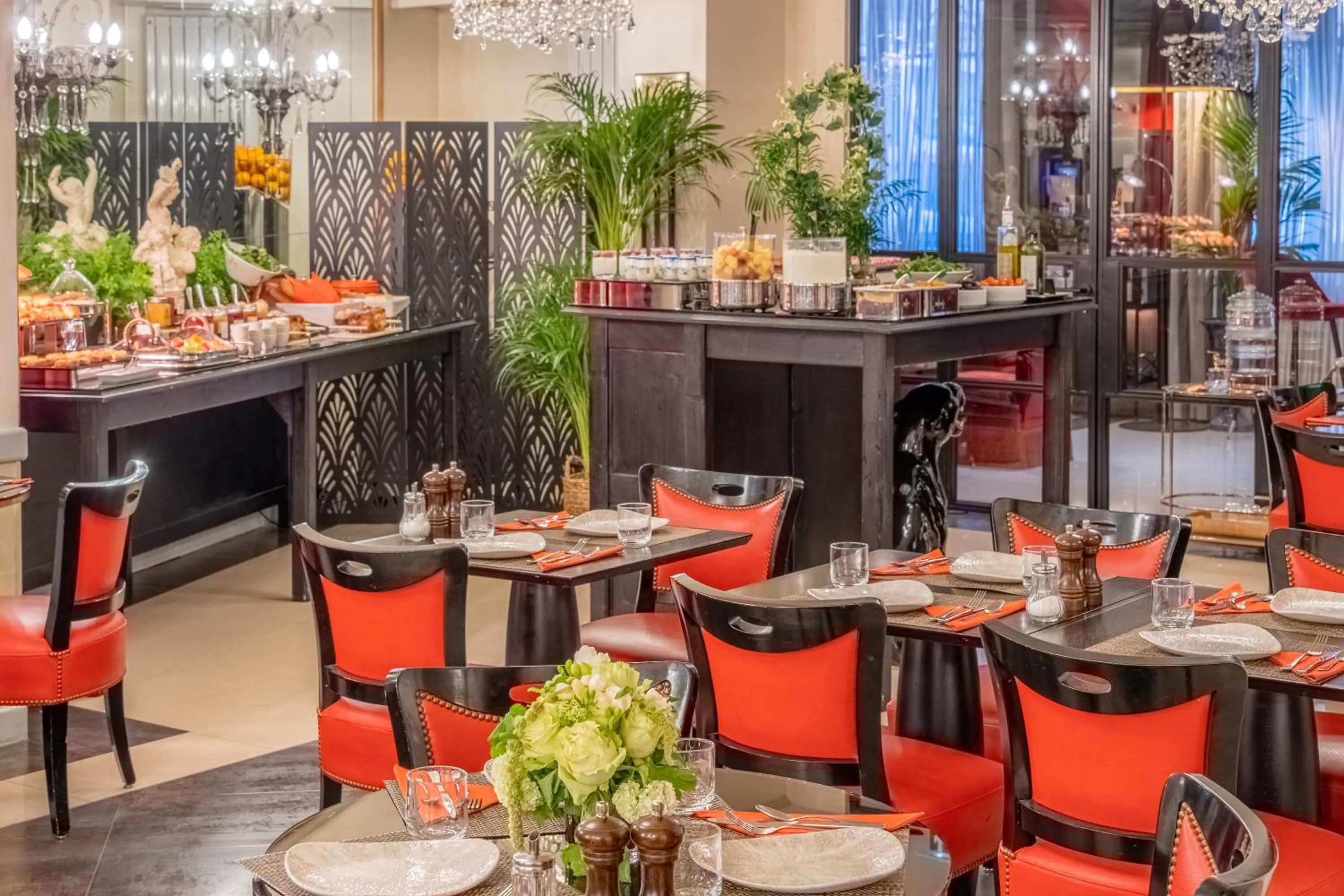 Food and drinks in Hotel Trianon Rive Gauche