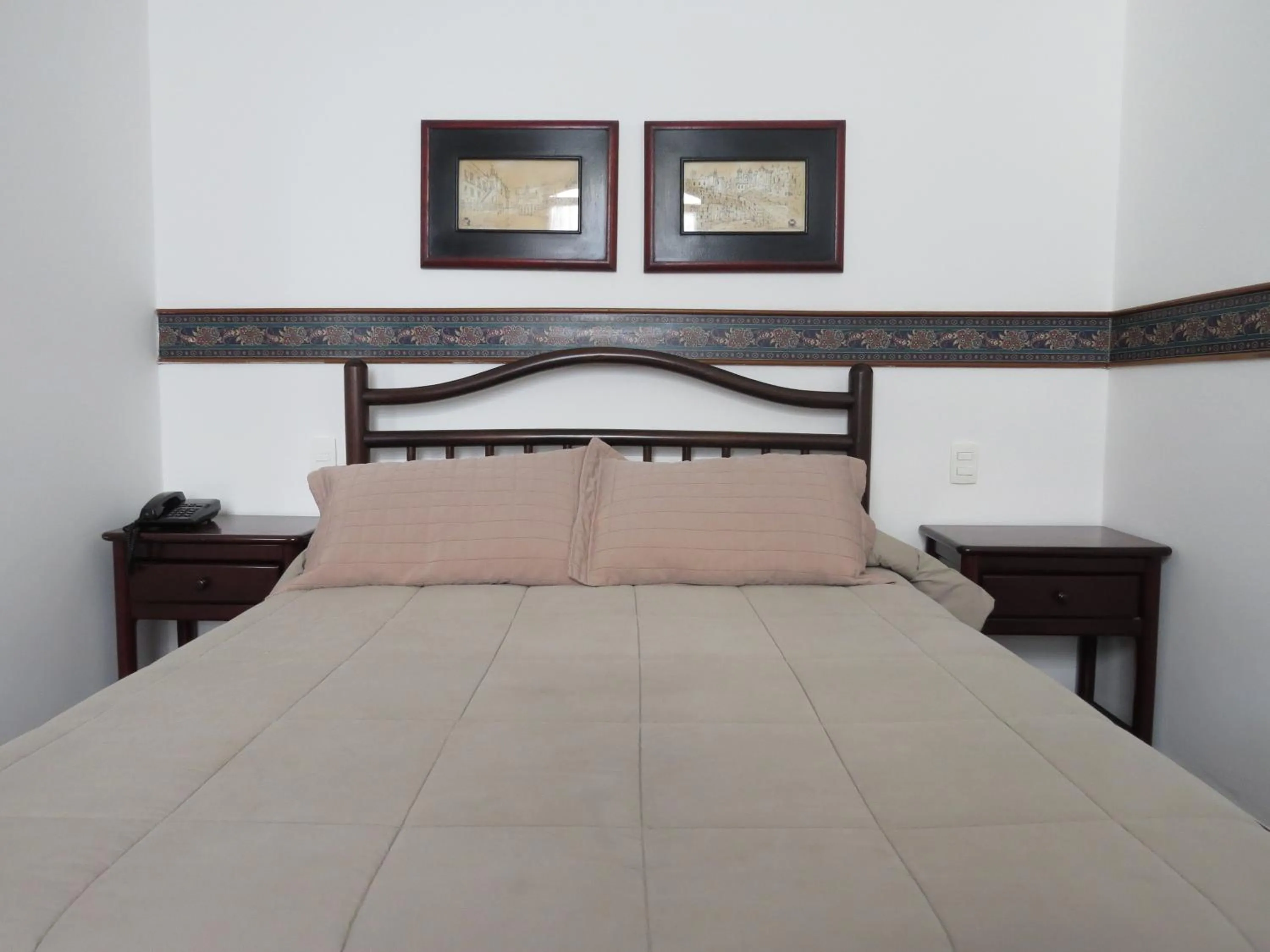 Hotel Colonial