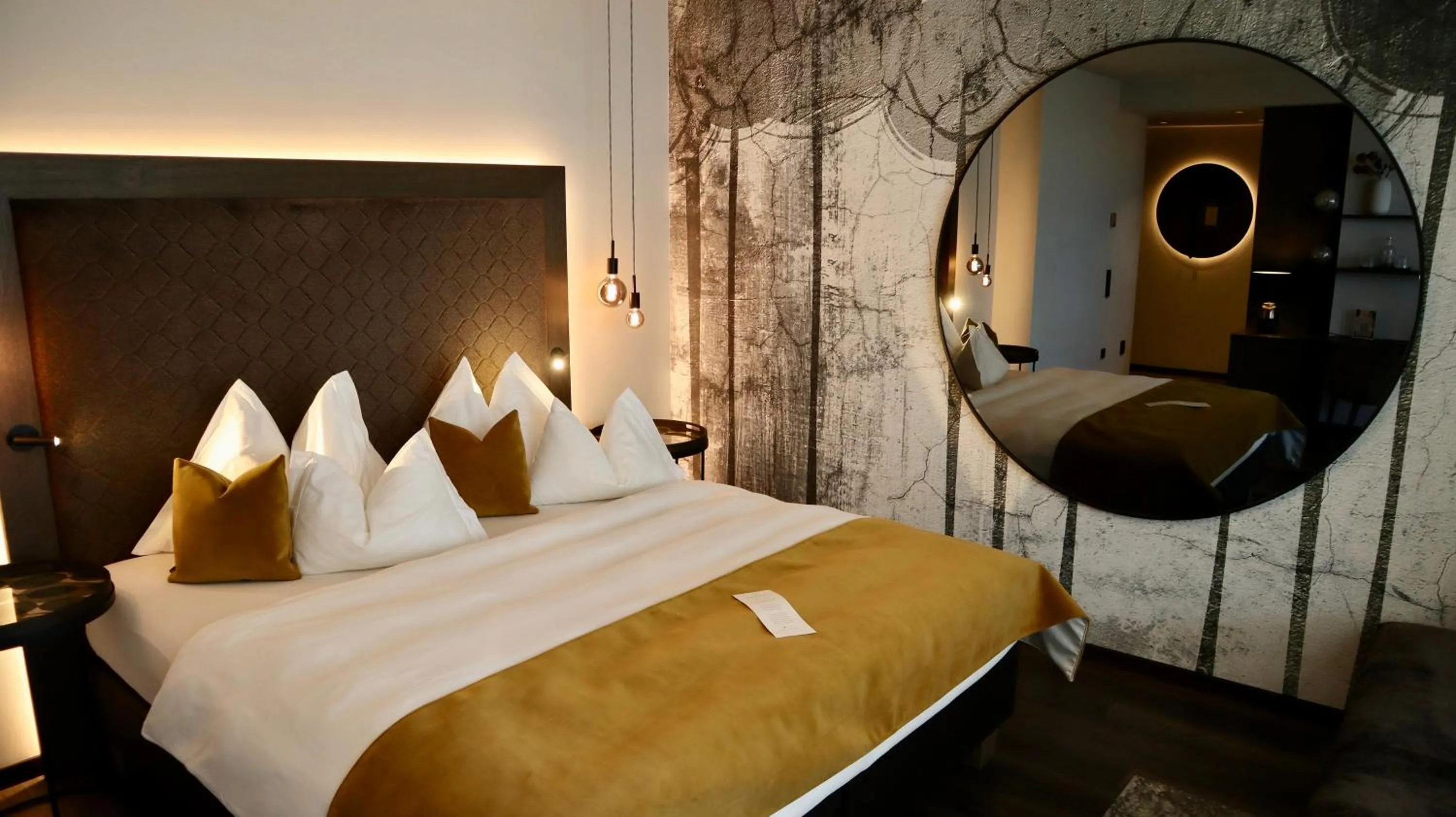 Bed in Appius Design Suites B&B - ADULTS ONLY