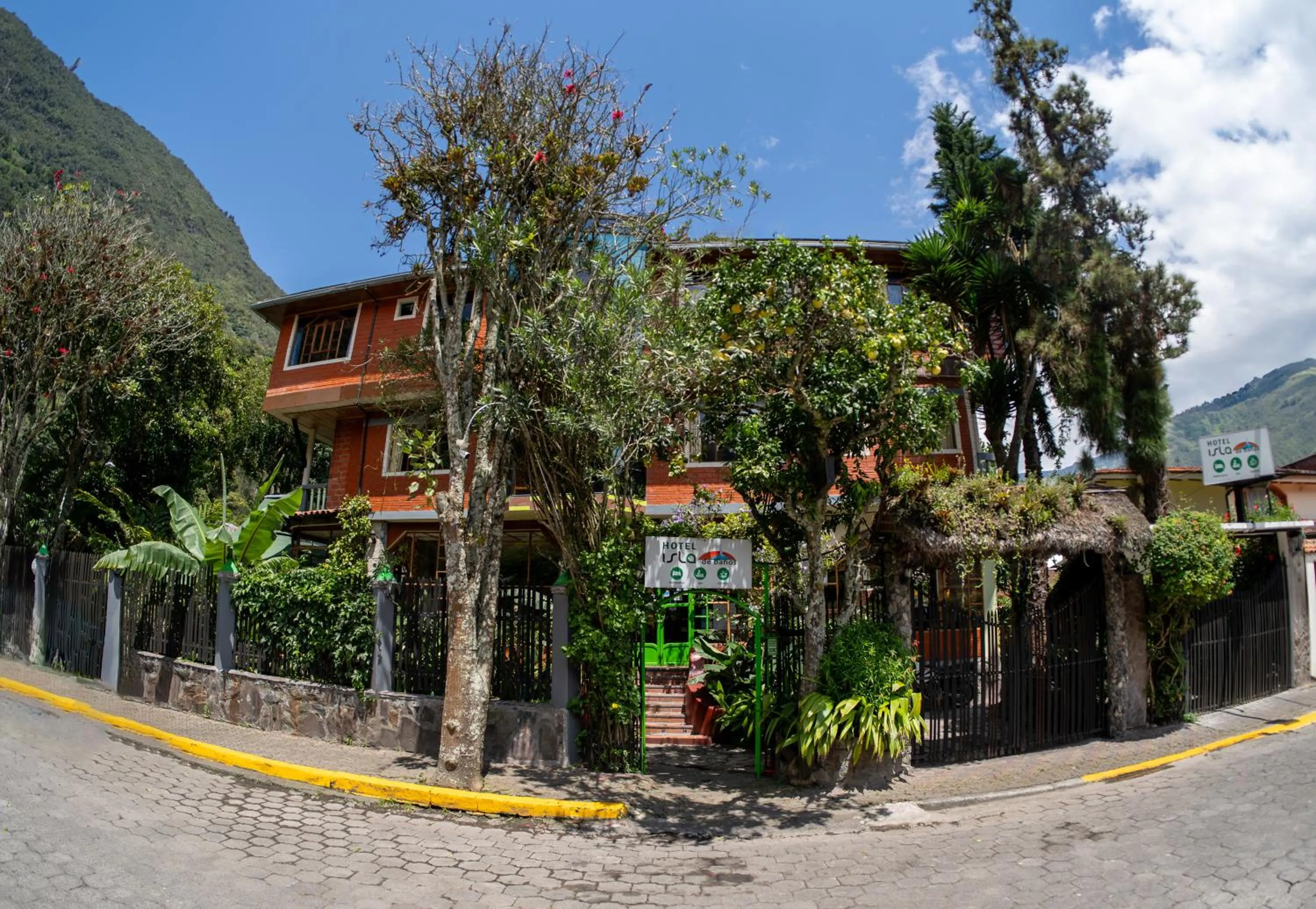 Property building in Hotel y Spa Isla de Baños
