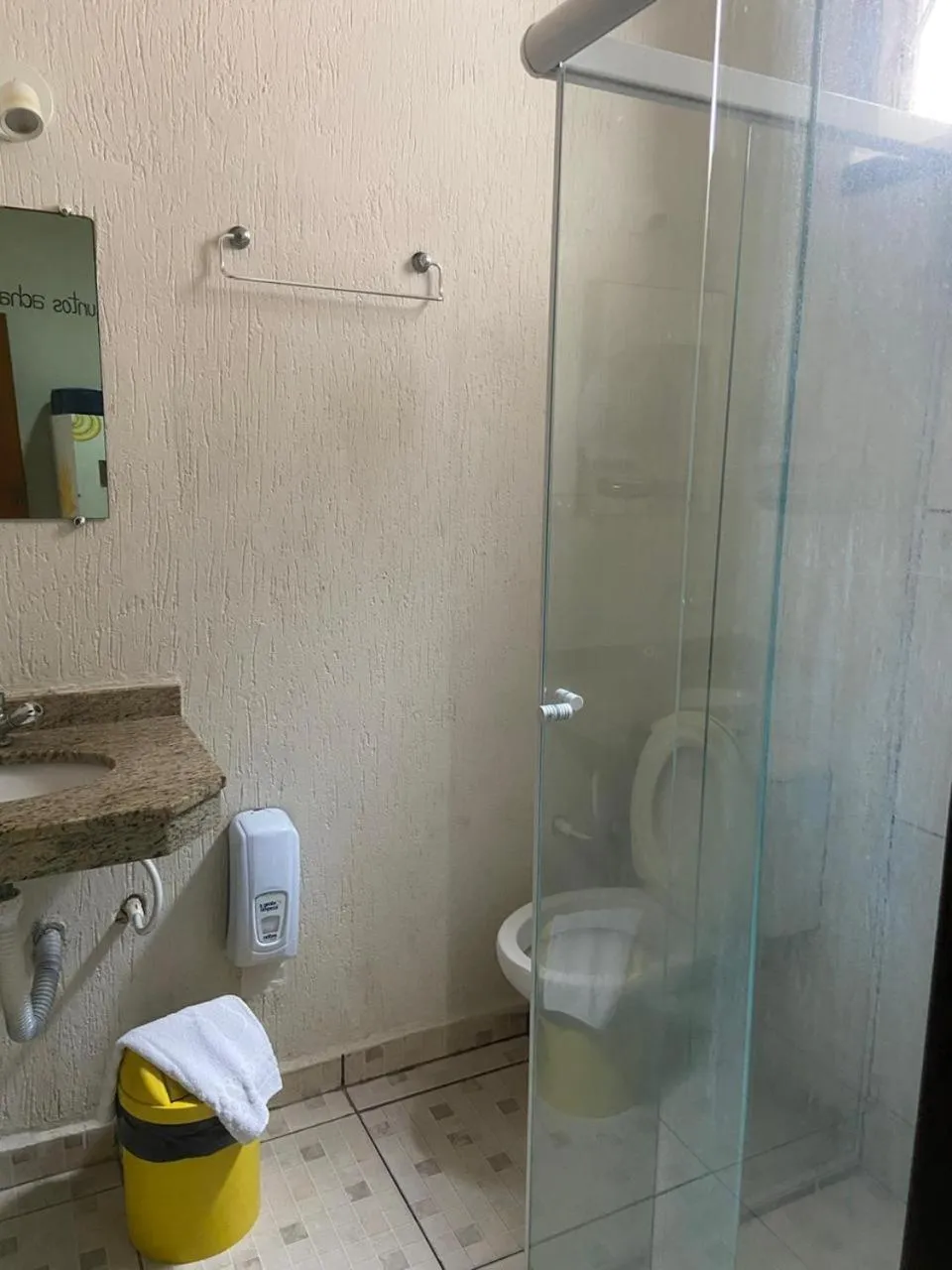 Shower in Namoa Pollastrini