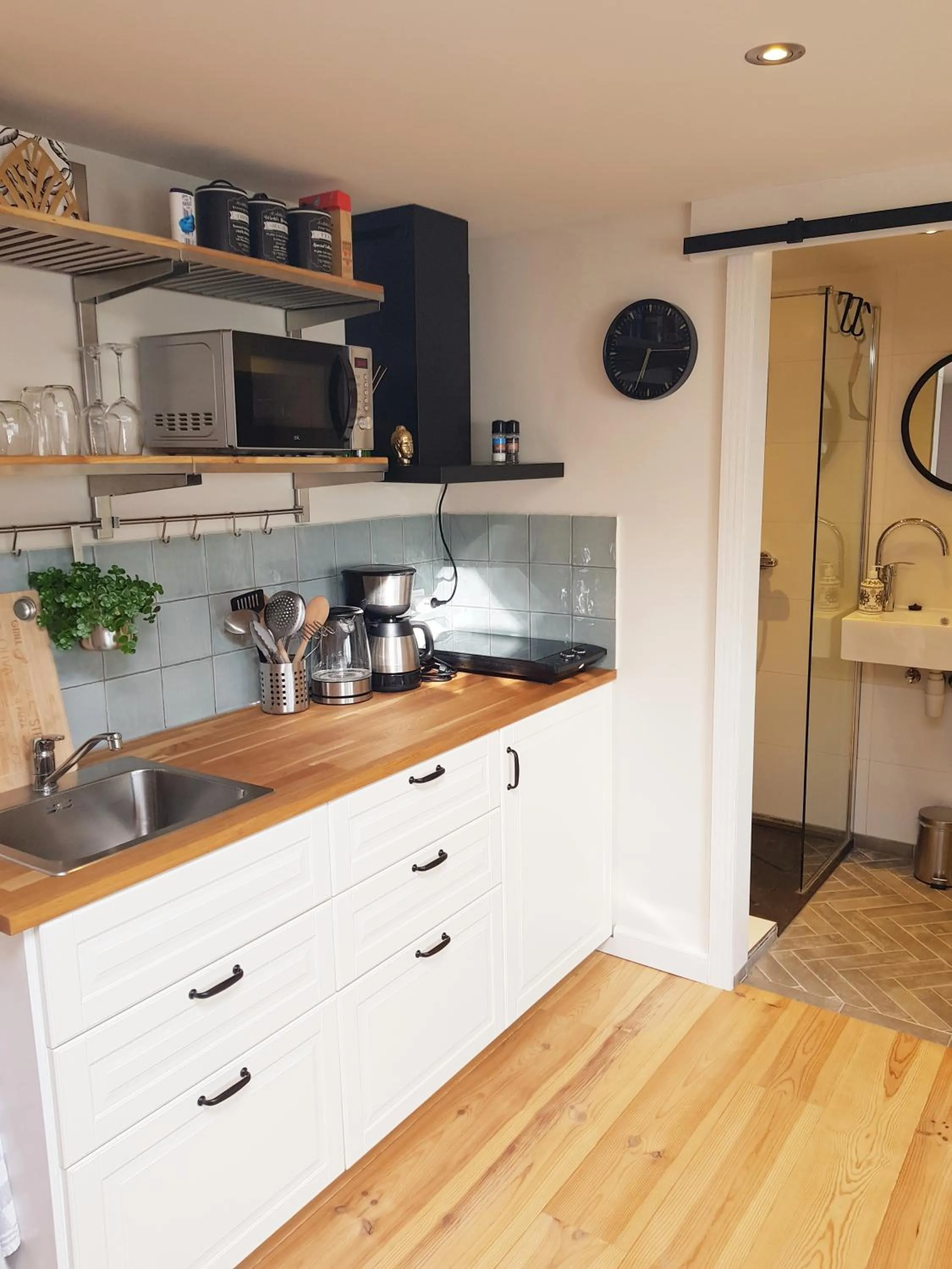 kitchen in Southpoint Zandvoort & private parking