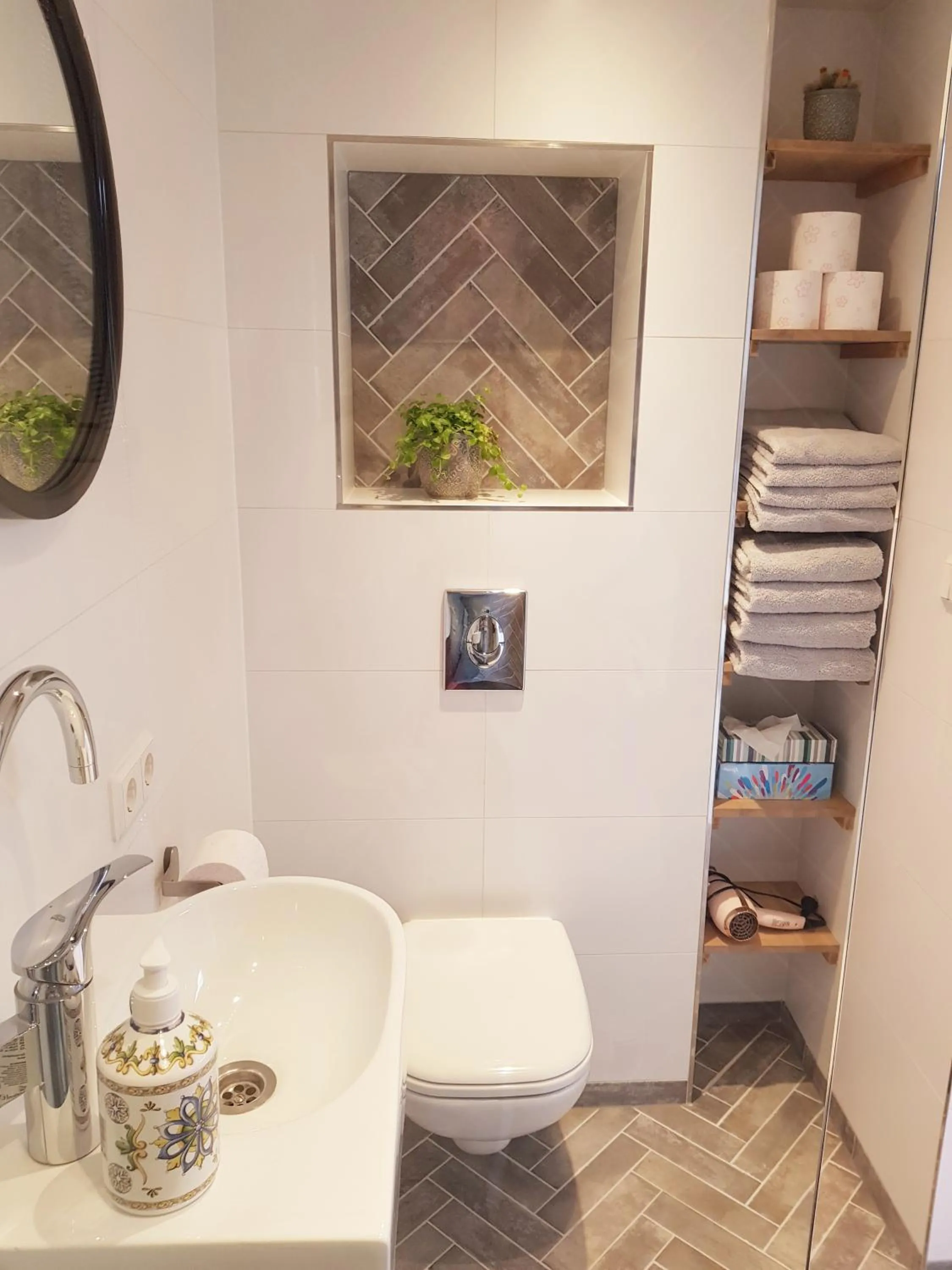 Bathroom in Southpoint Zandvoort & private parking