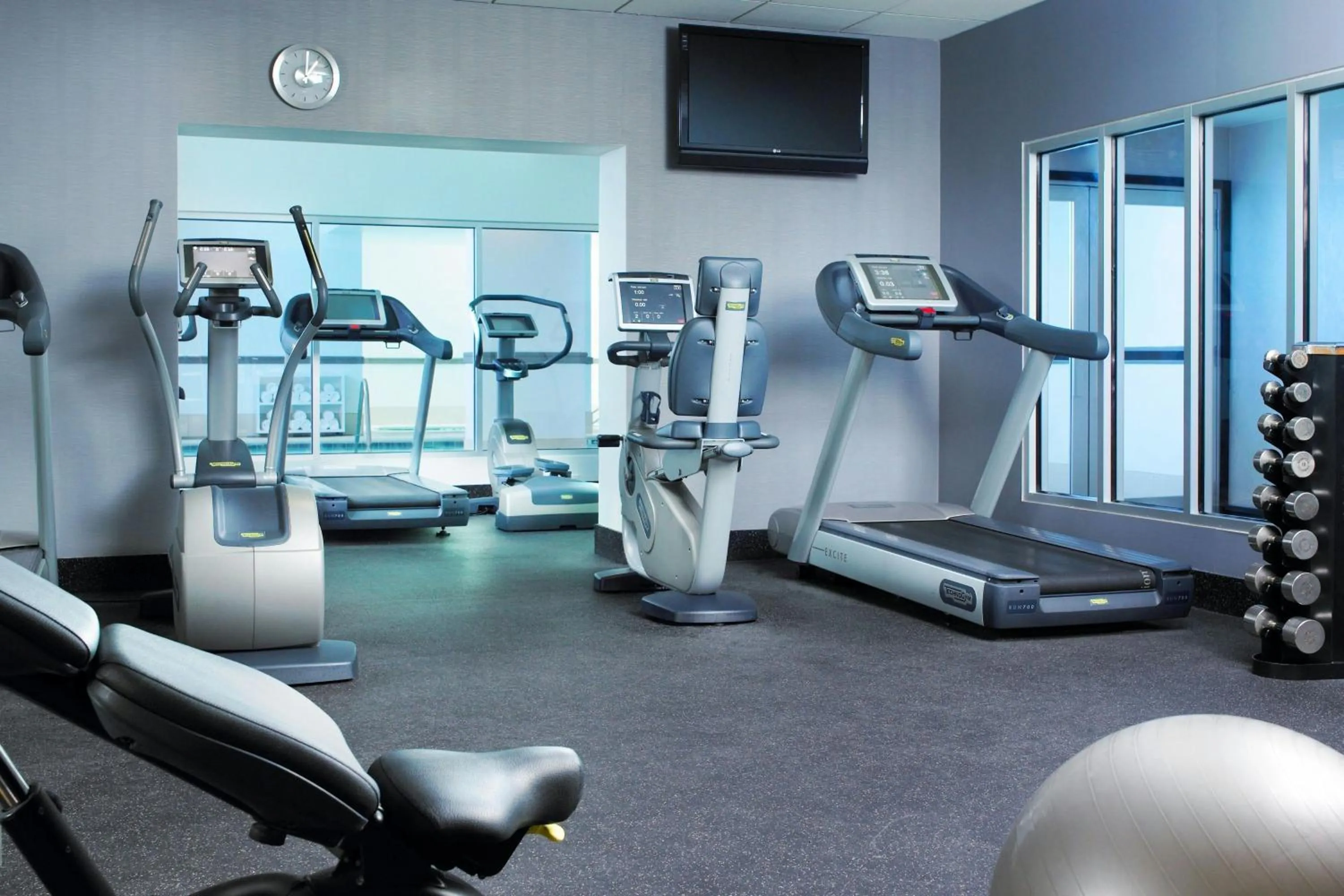 Fitness centre/facilities in Le Meridien Dallas by the Galleria