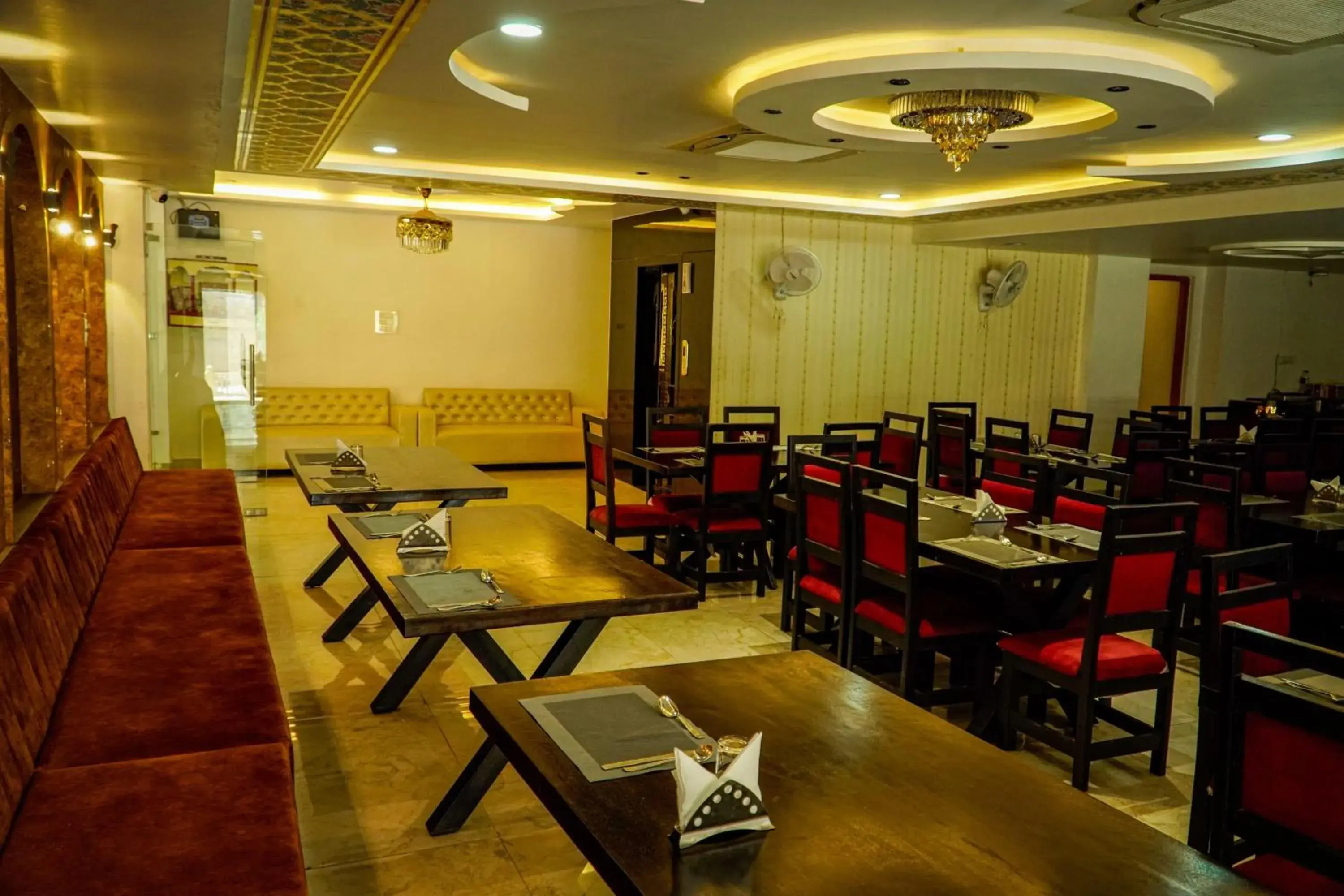 Restaurant/places to eat in Hotel Jaisal Inn - Pure Veg Restaurant/places to eat in Hotel Jaisal Inn - Pure Veg