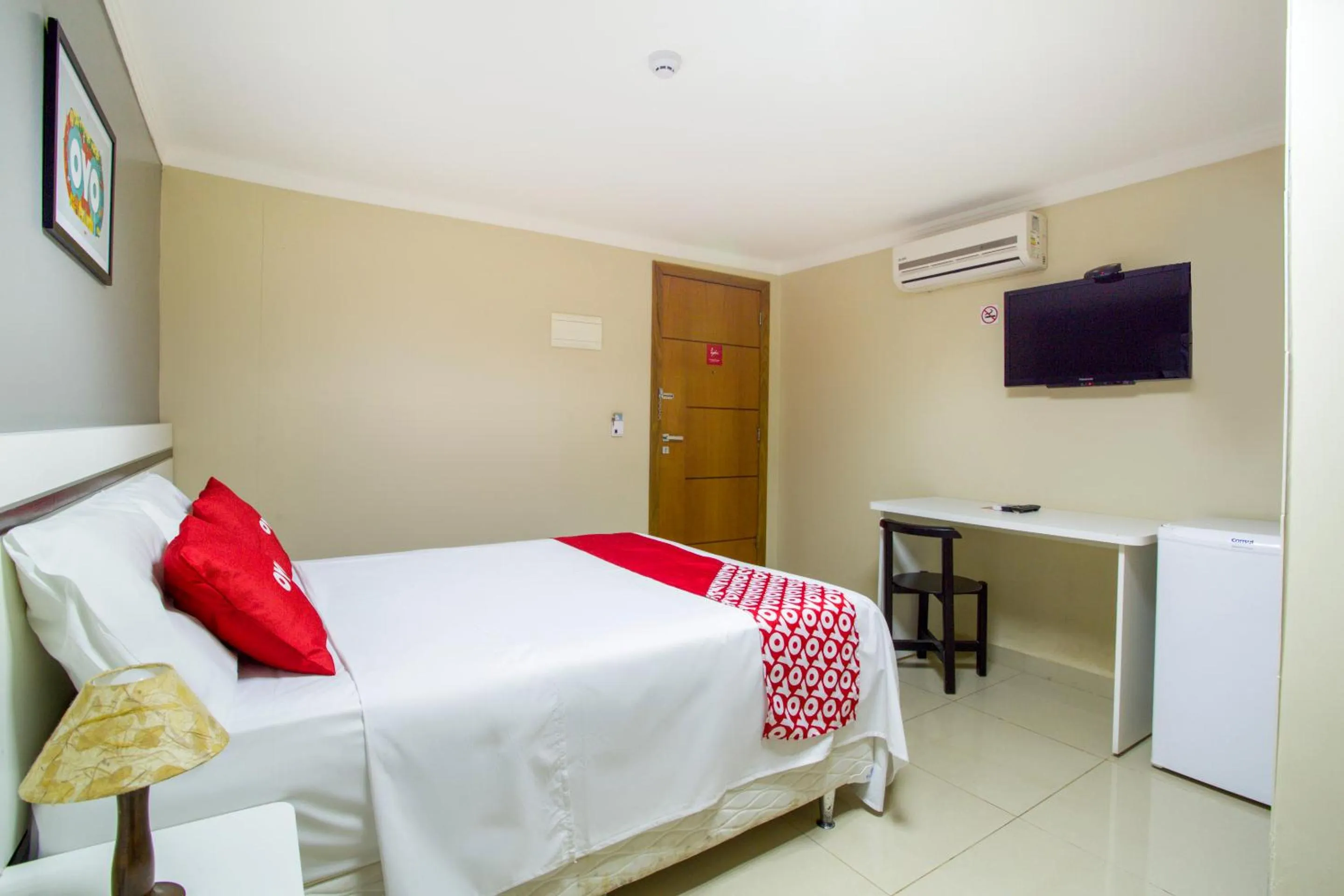 Photo of the whole room in OYO Hotel Via Universitária, Anápolis