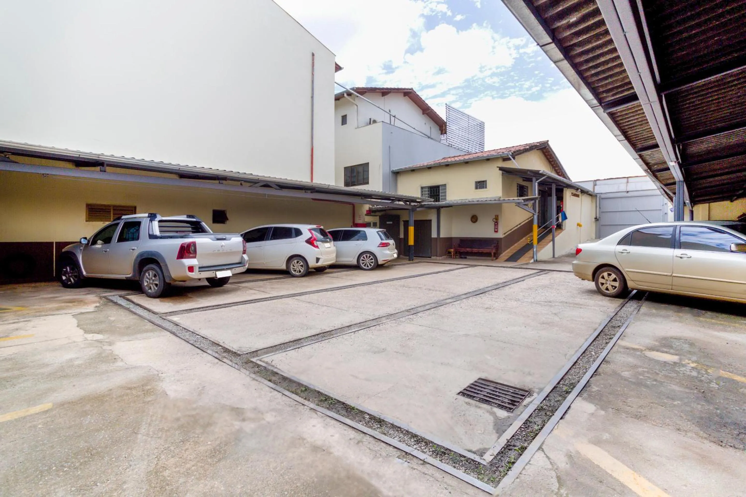 Property building in OYO Hotel Via Universitária, Anápolis
