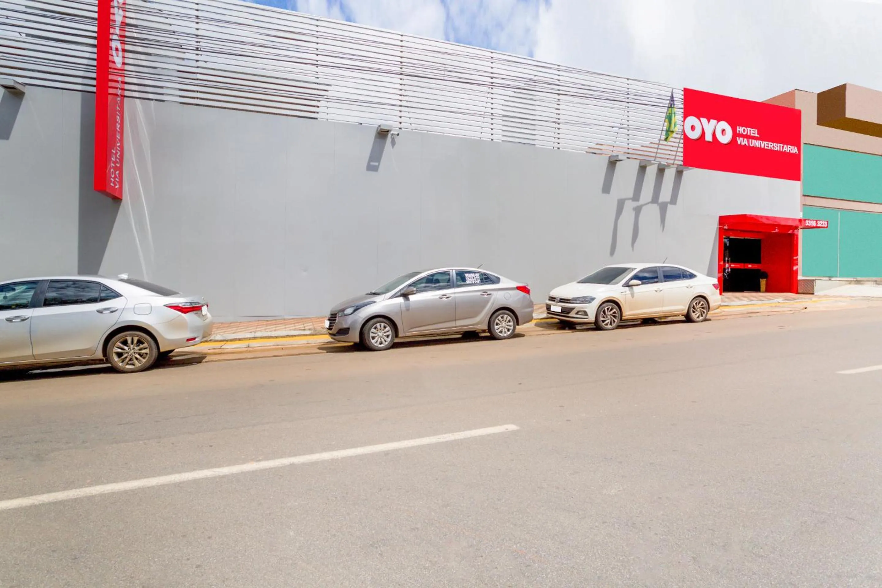 Property building in OYO Hotel Via Universitária, Anápolis