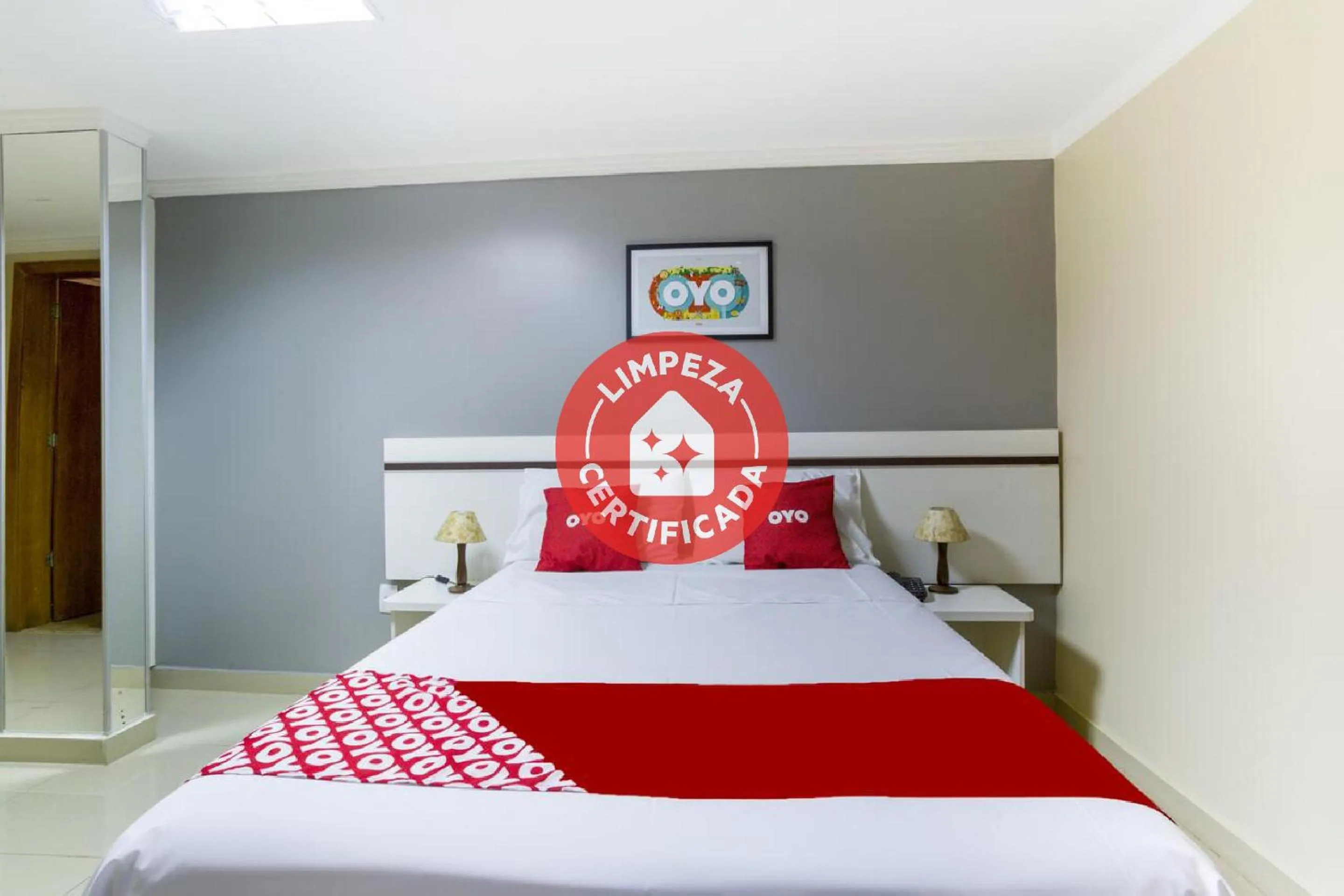 Bedroom in OYO Hotel Via Universitária, Anápolis