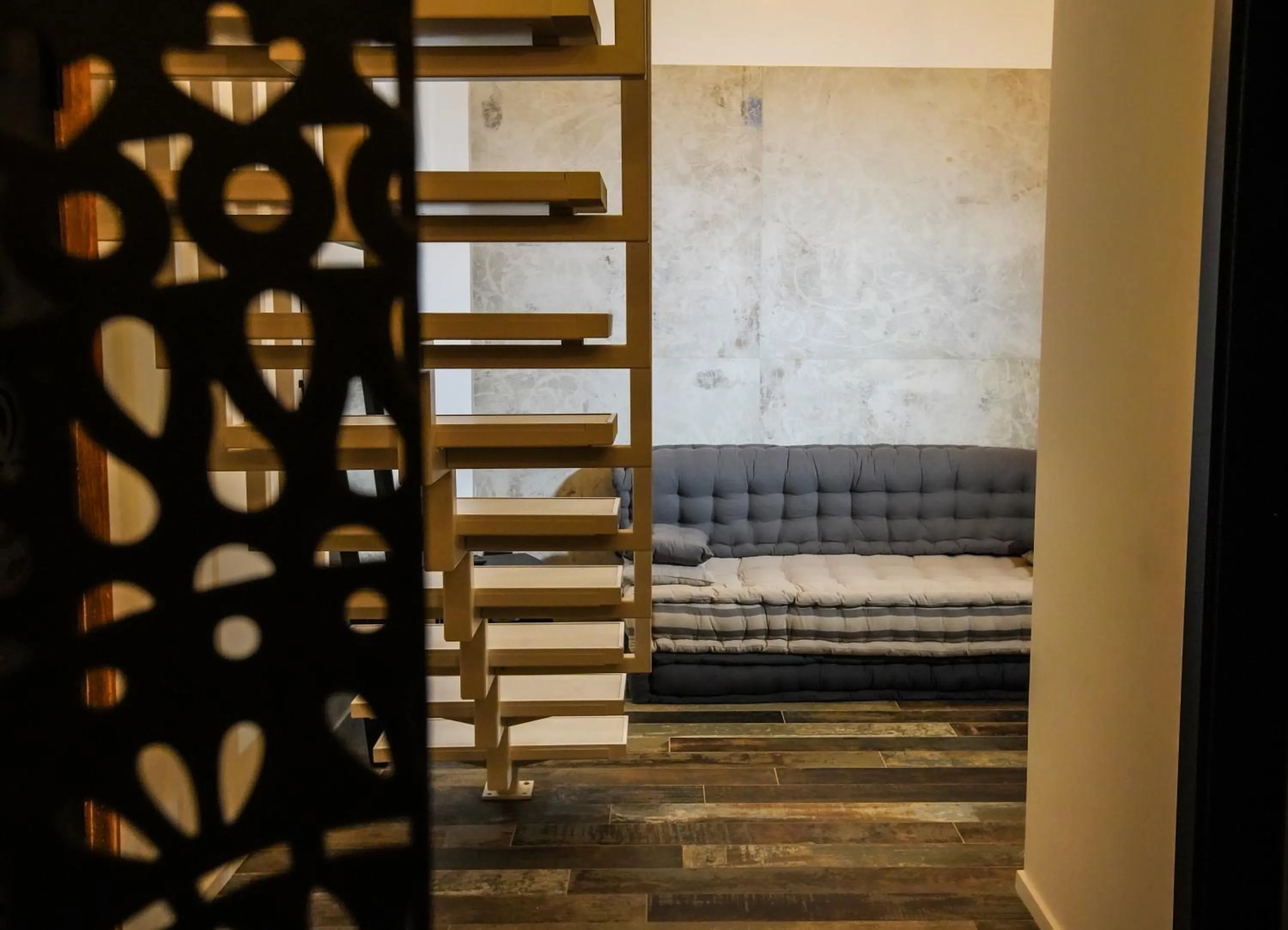 Bedroom in Rosso Cortese