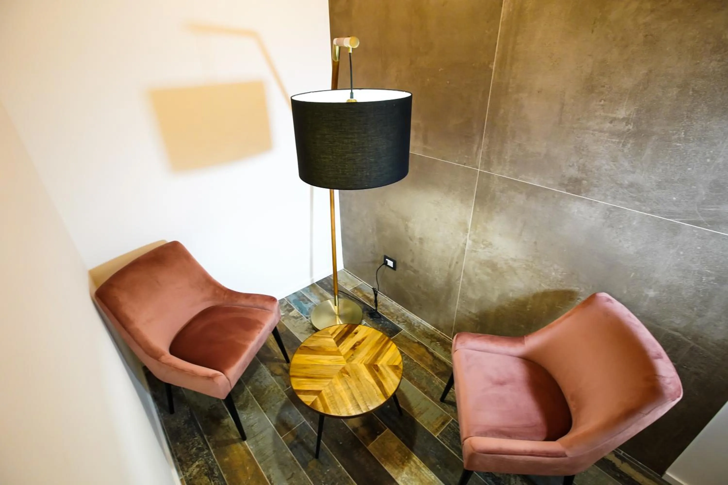 Bedroom in Rosso Cortese