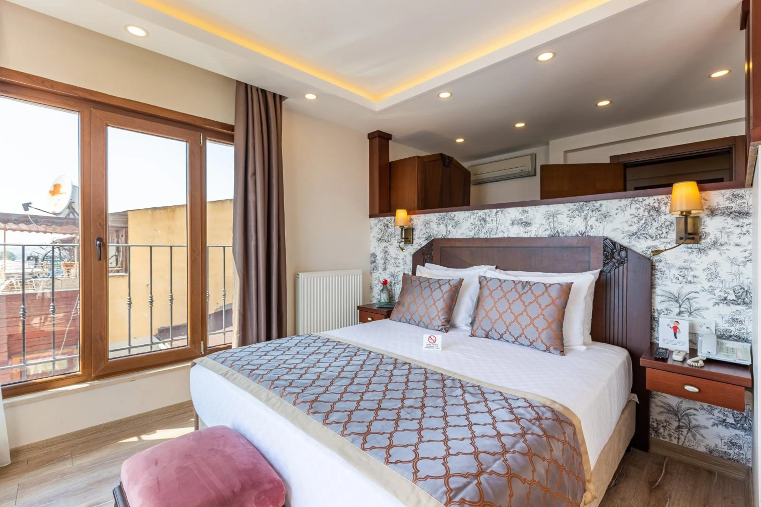 Bedroom, Bed in MENAR HOTEL&SUITES -Old City Sultanahmet