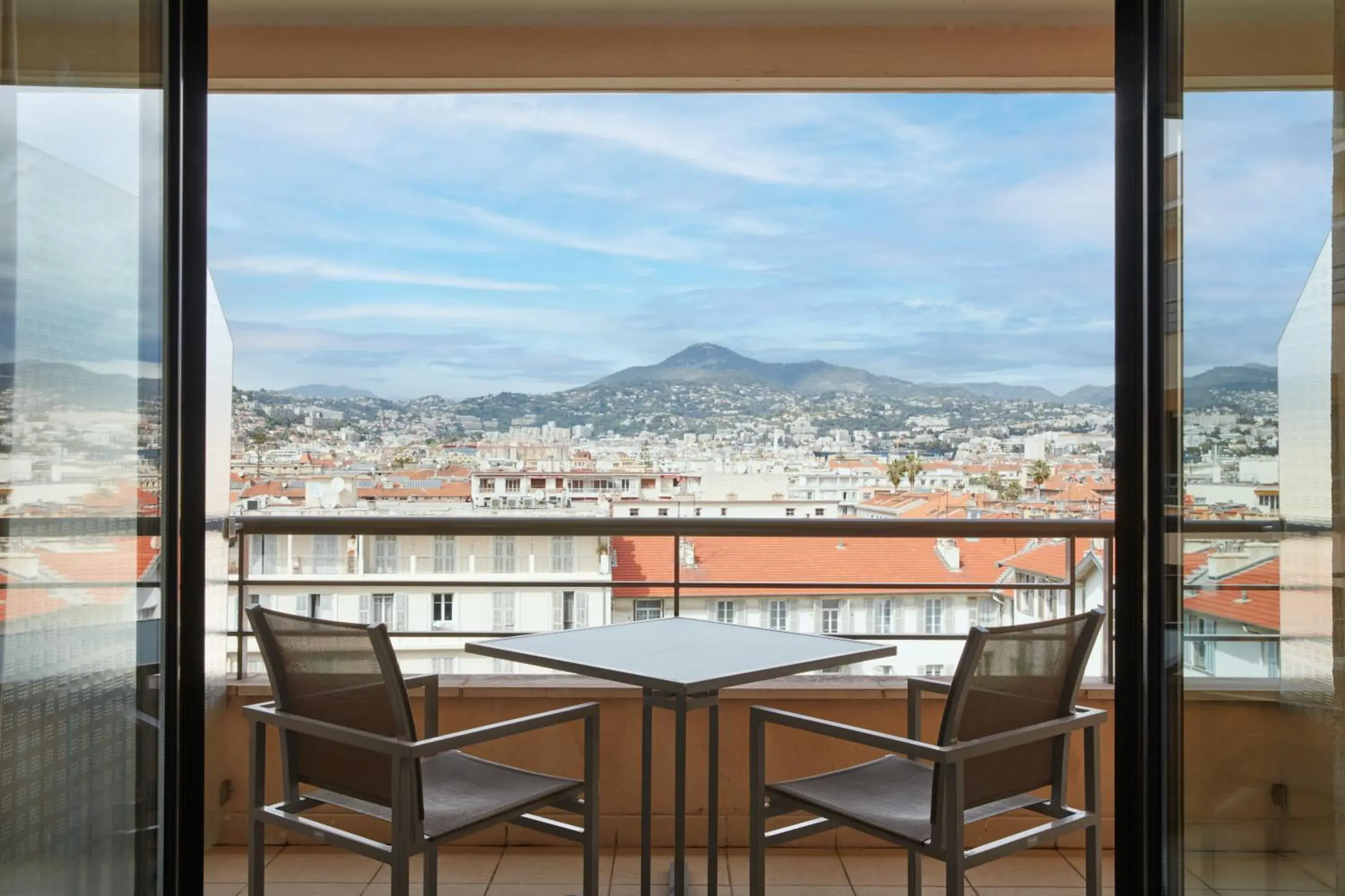 City view in Hyatt Regency Nice Palais de la Méditerranée City view in Hyatt Regency Nice Palais de la Méditerranée