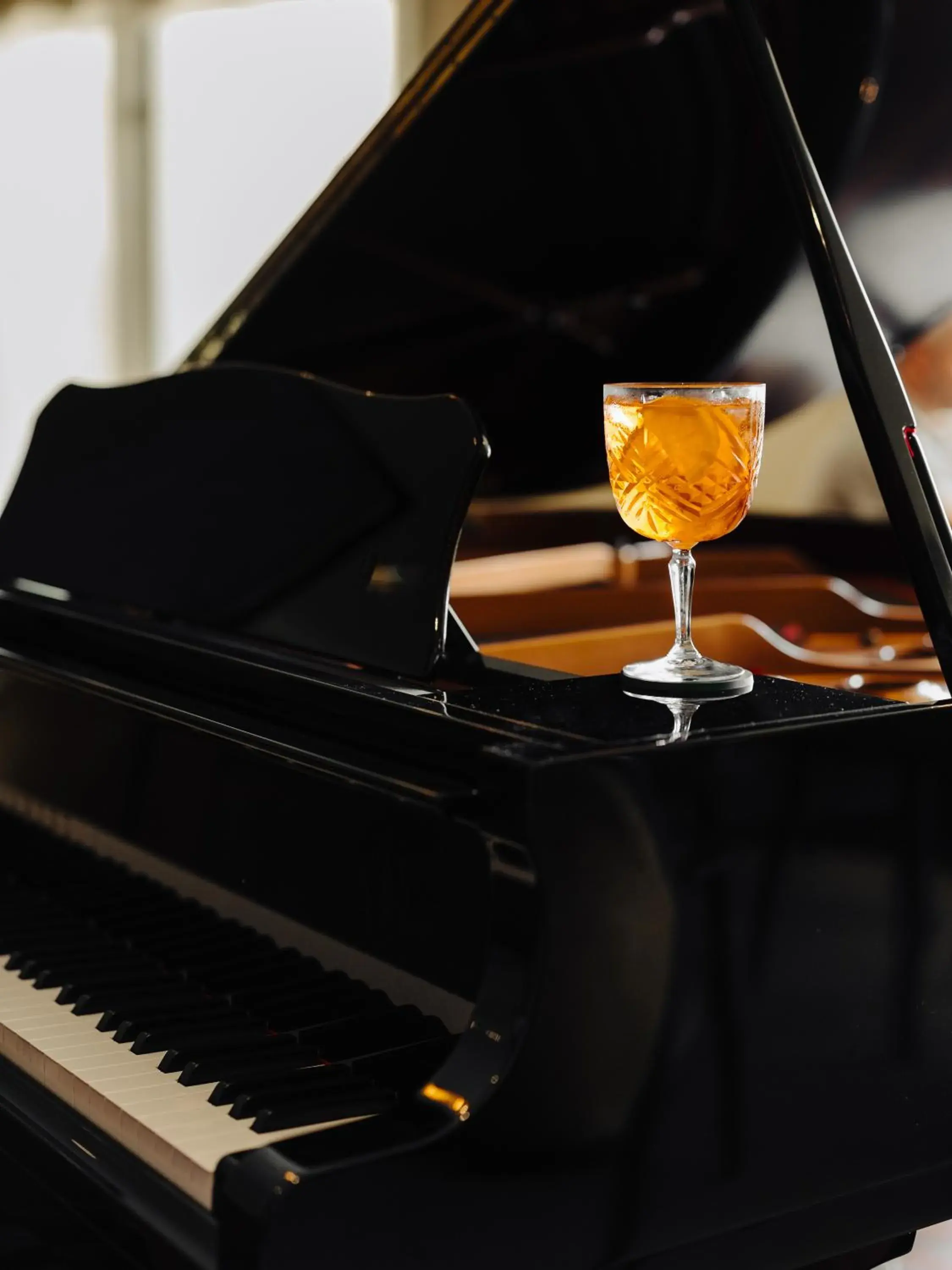 Lounge or bar in Hyatt Regency Nice Palais de la Méditerranée Lounge or bar in Hyatt Regency Nice Palais de la Méditerranée