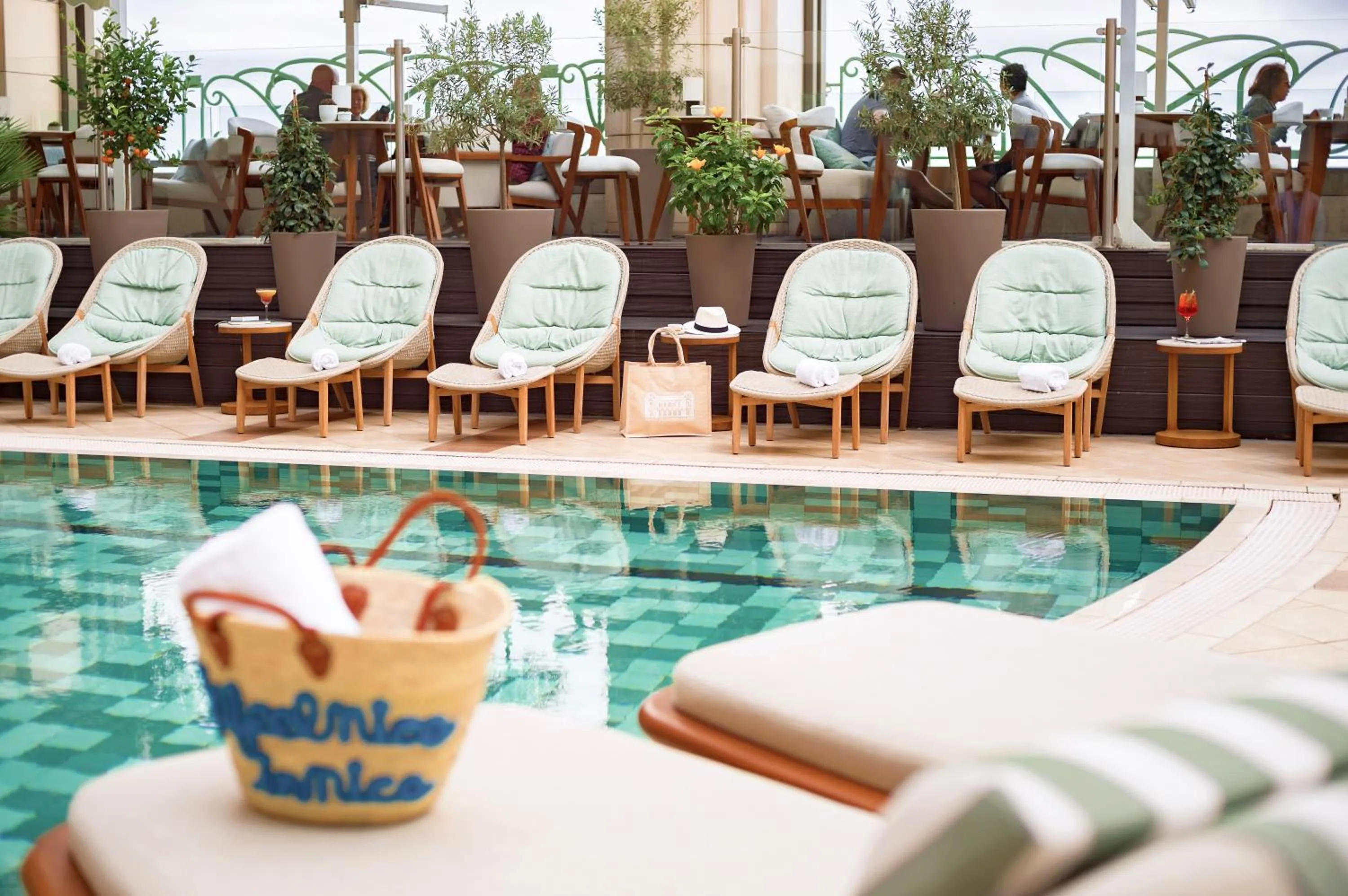 Swimming pool in Hyatt Regency Nice Palais de la Méditerranée