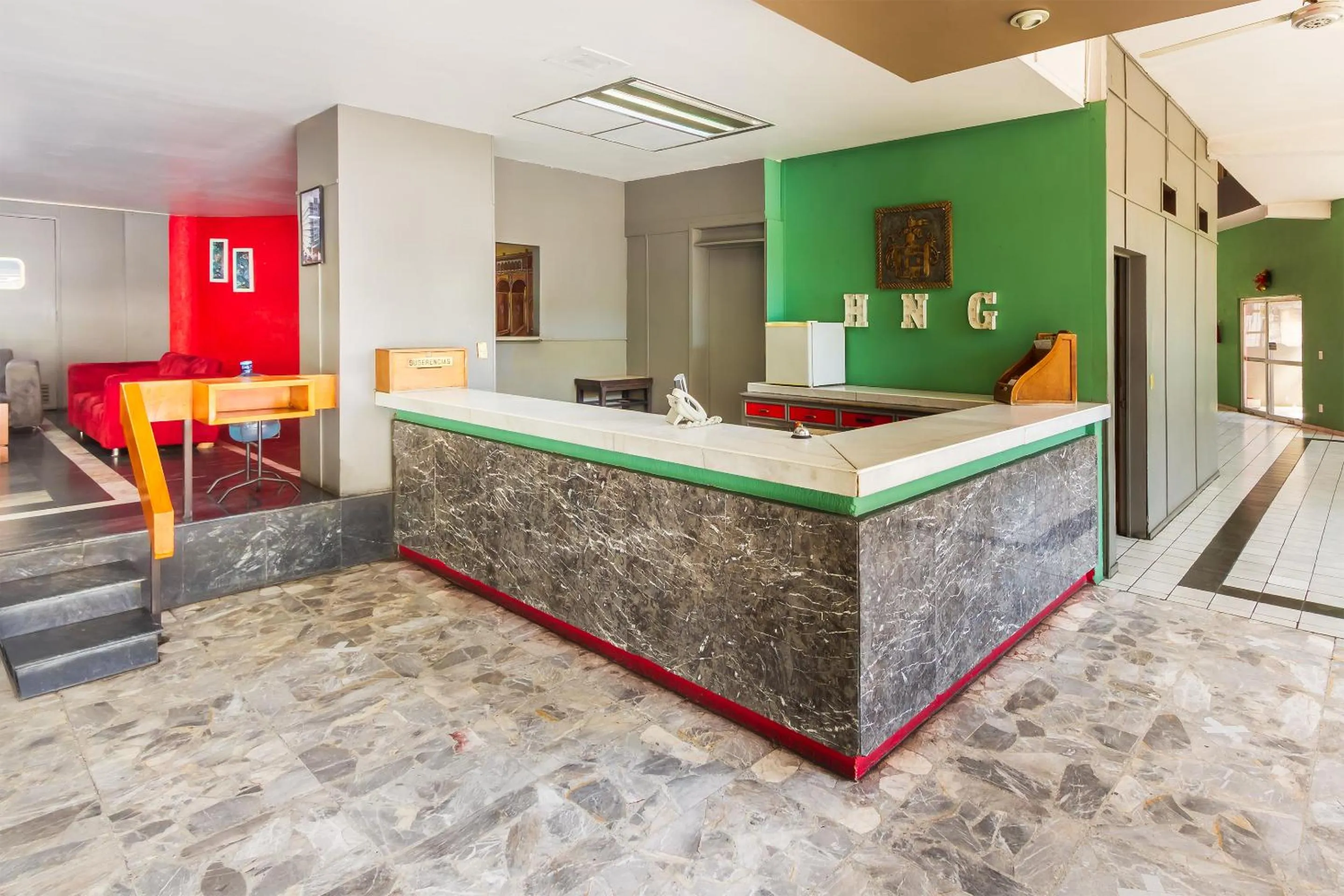 Lobby or reception in Capital O Nueva Galicia, Guadalajara centro downtown