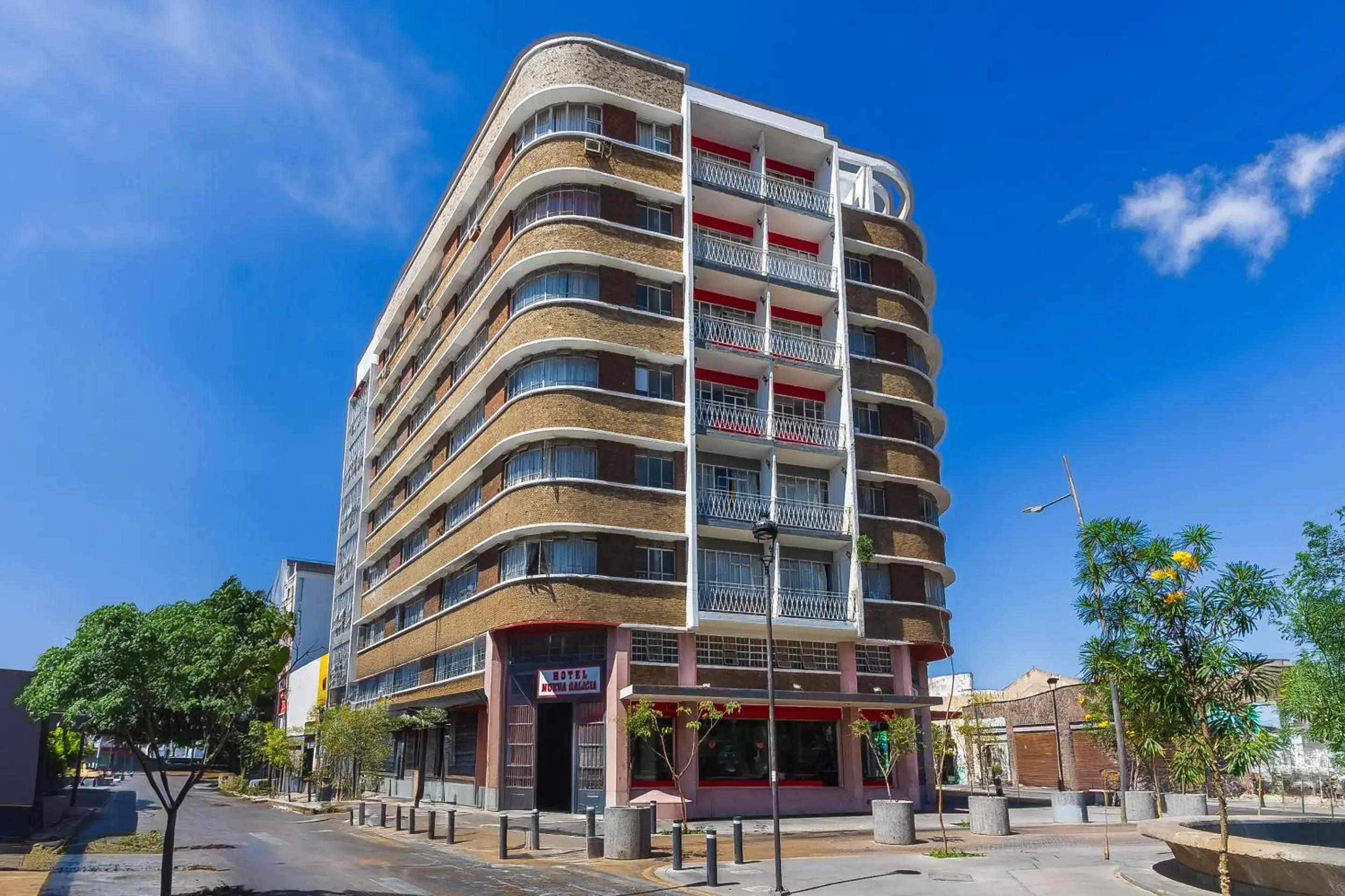 Property building in Capital O Nueva Galicia, Guadalajara centro downtown Property building in Capital O Nueva Galicia, Guadalajara centro downtown