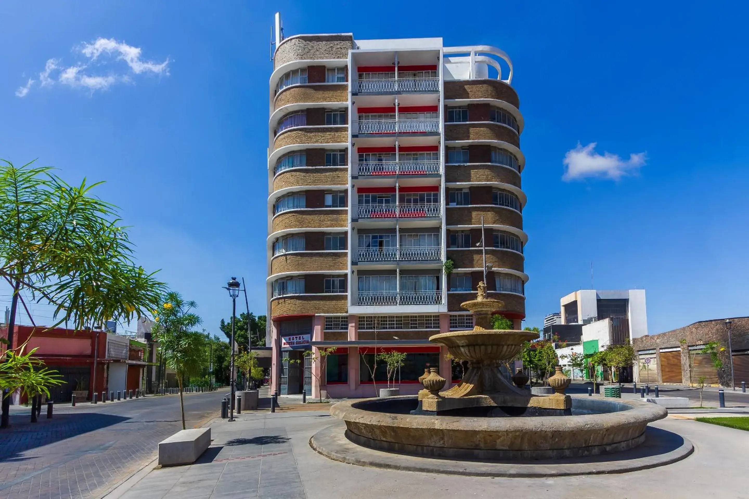 Property building in Capital O Nueva Galicia, Guadalajara centro downtown Property building in Capital O Nueva Galicia, Guadalajara centro downtown
