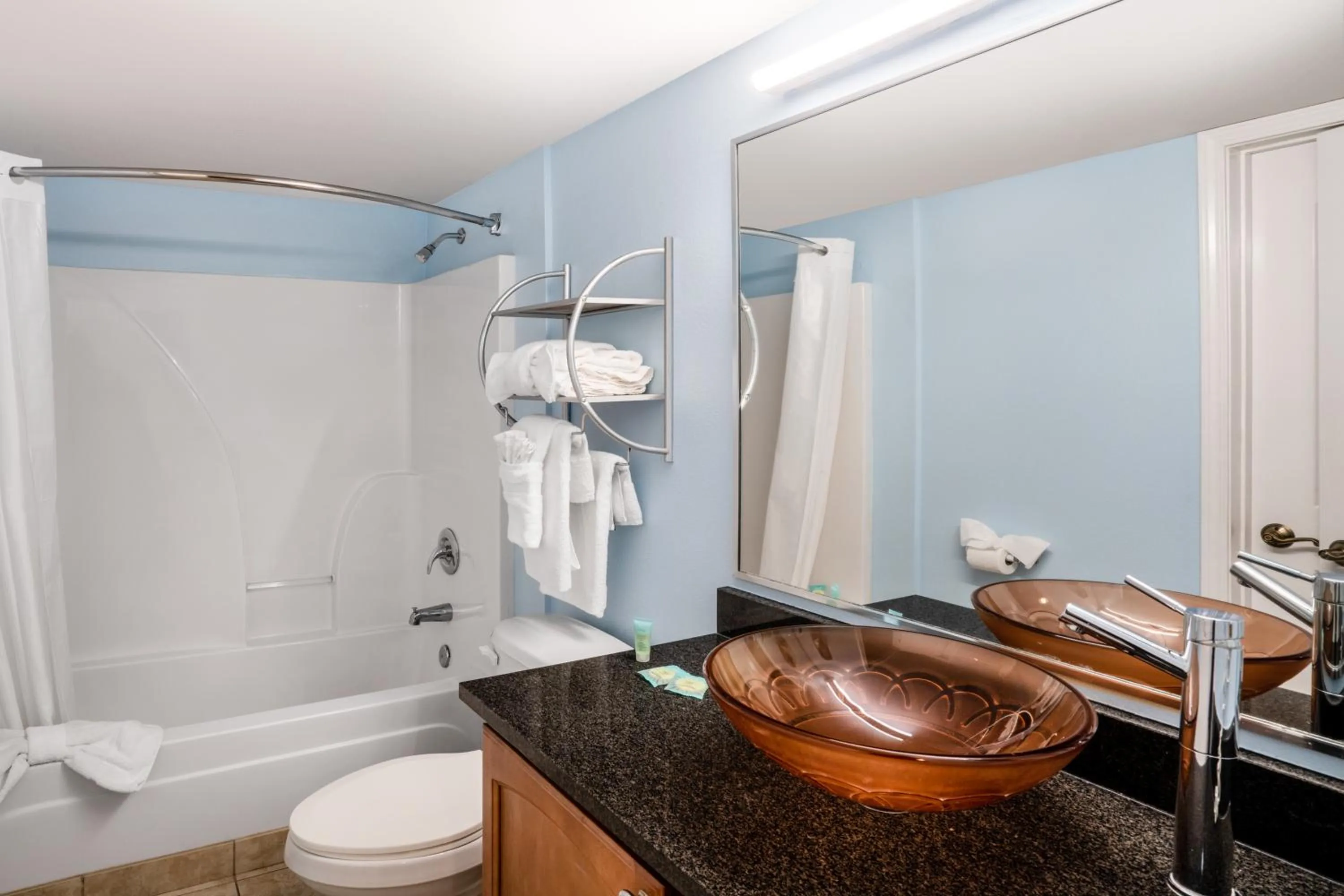Bathroom in Palette Resort Myrtle Beach