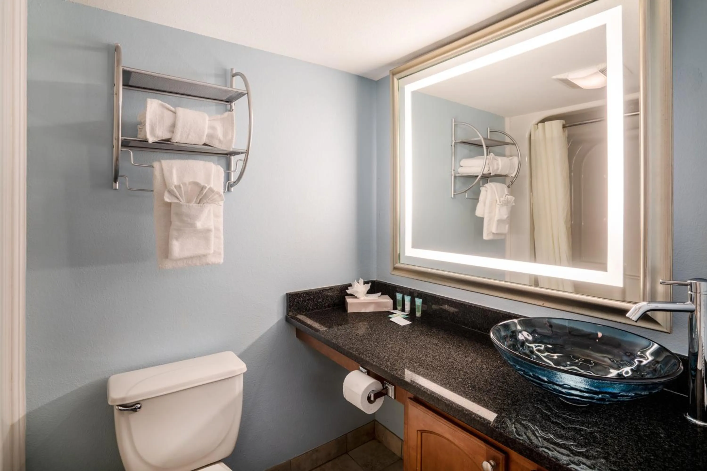 Bathroom in Palette Resort Myrtle Beach