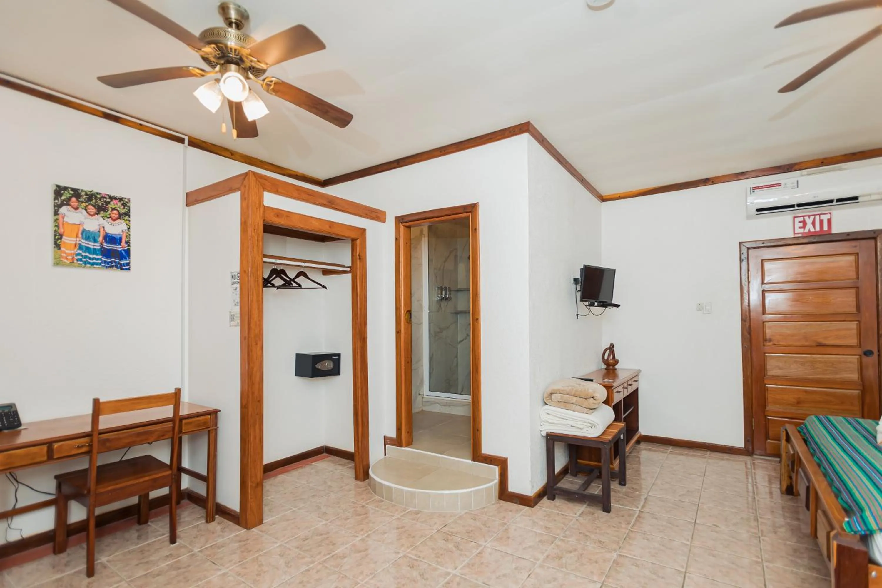 Falling Leaves Lodge