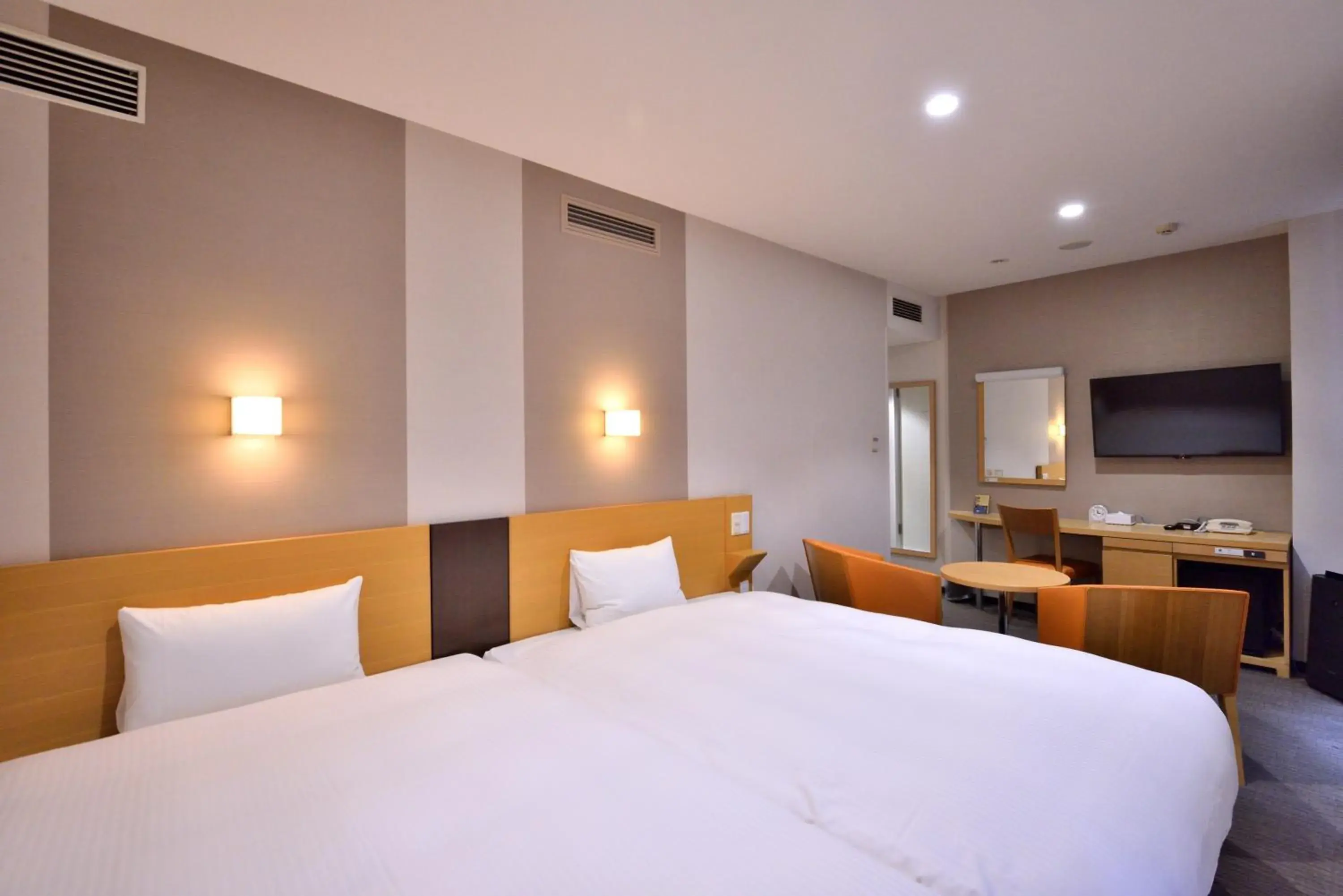 Photo of the whole room, Bed in Hotel Urbic Kagoshima Photo of the whole room, Bed in Hotel Urbic Kagoshima