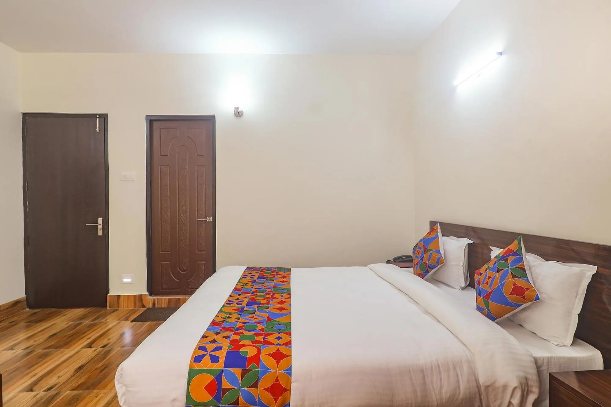 Photo of the whole room in FabHotel Kutighar Regency