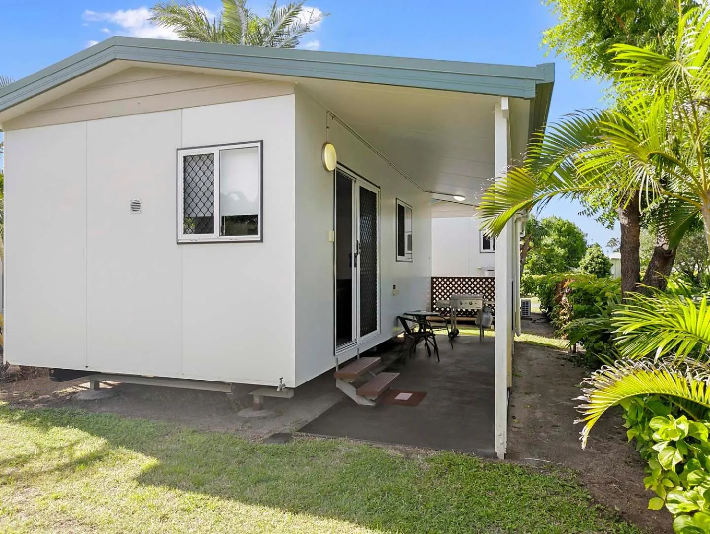 Facade/entrance in Queens Beach Tourist Village