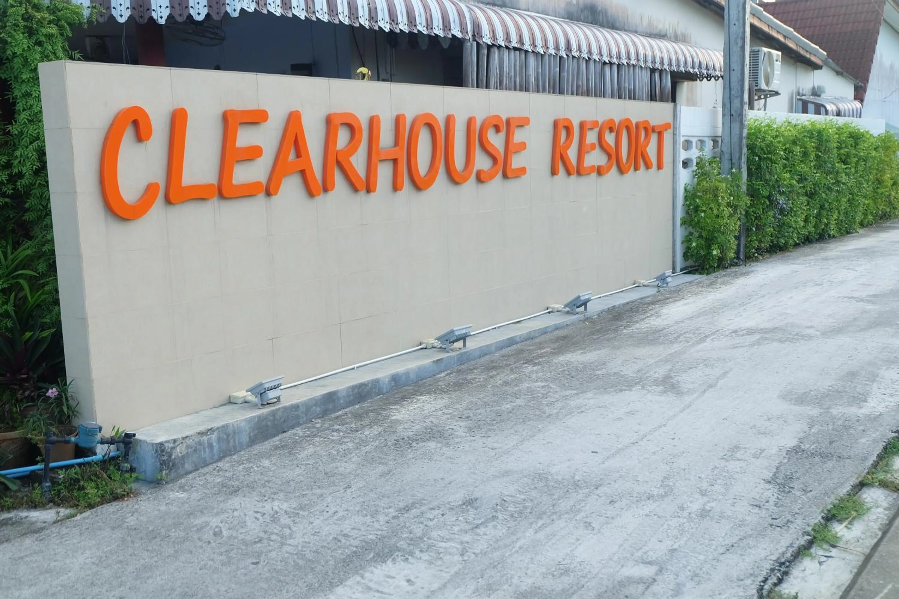 Area and facilities in Clear House Resort - SHA Extra Plus